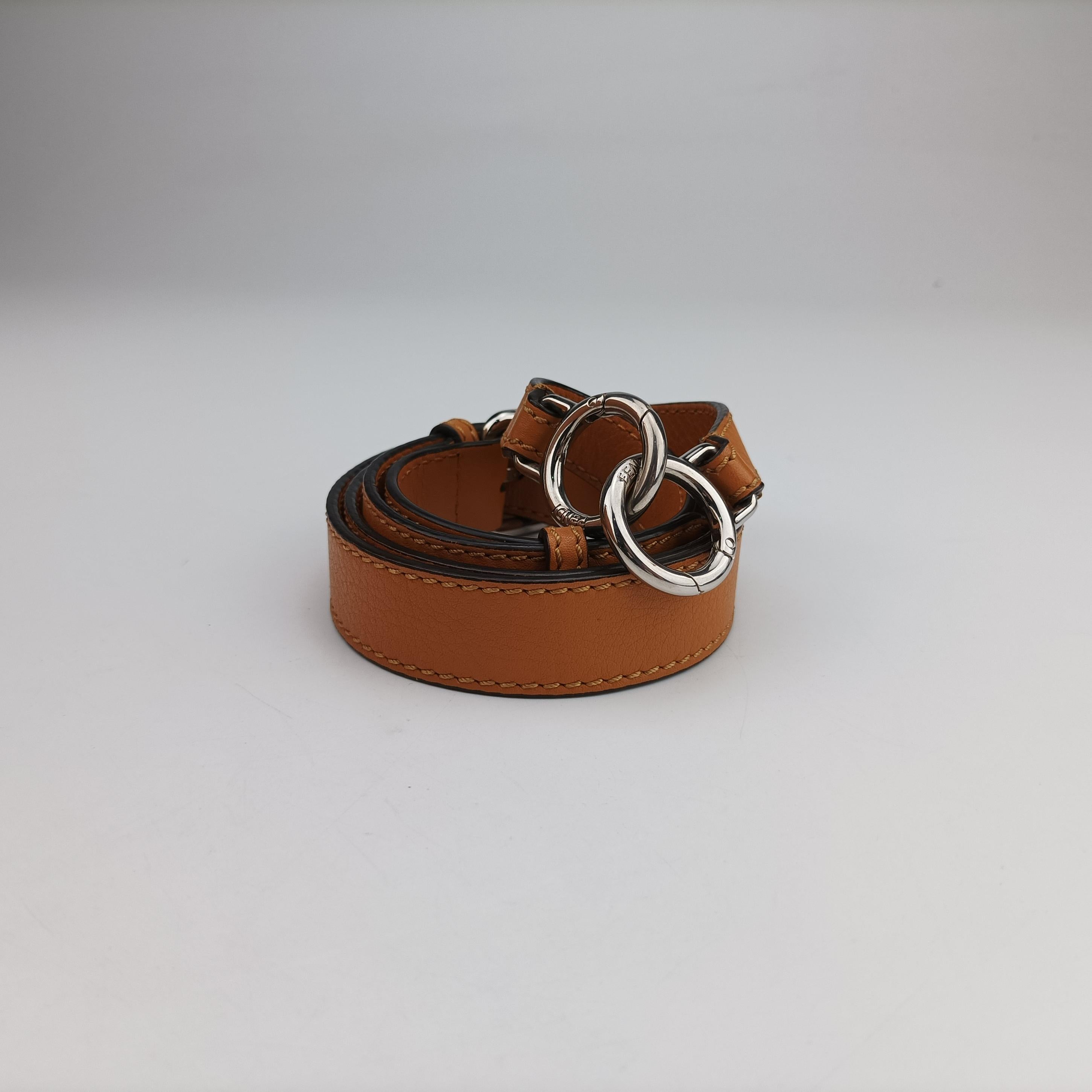 Pre-owned Fendi PEEKABOO Orange Leather 8BN290 shoulderbag | stylenewstar