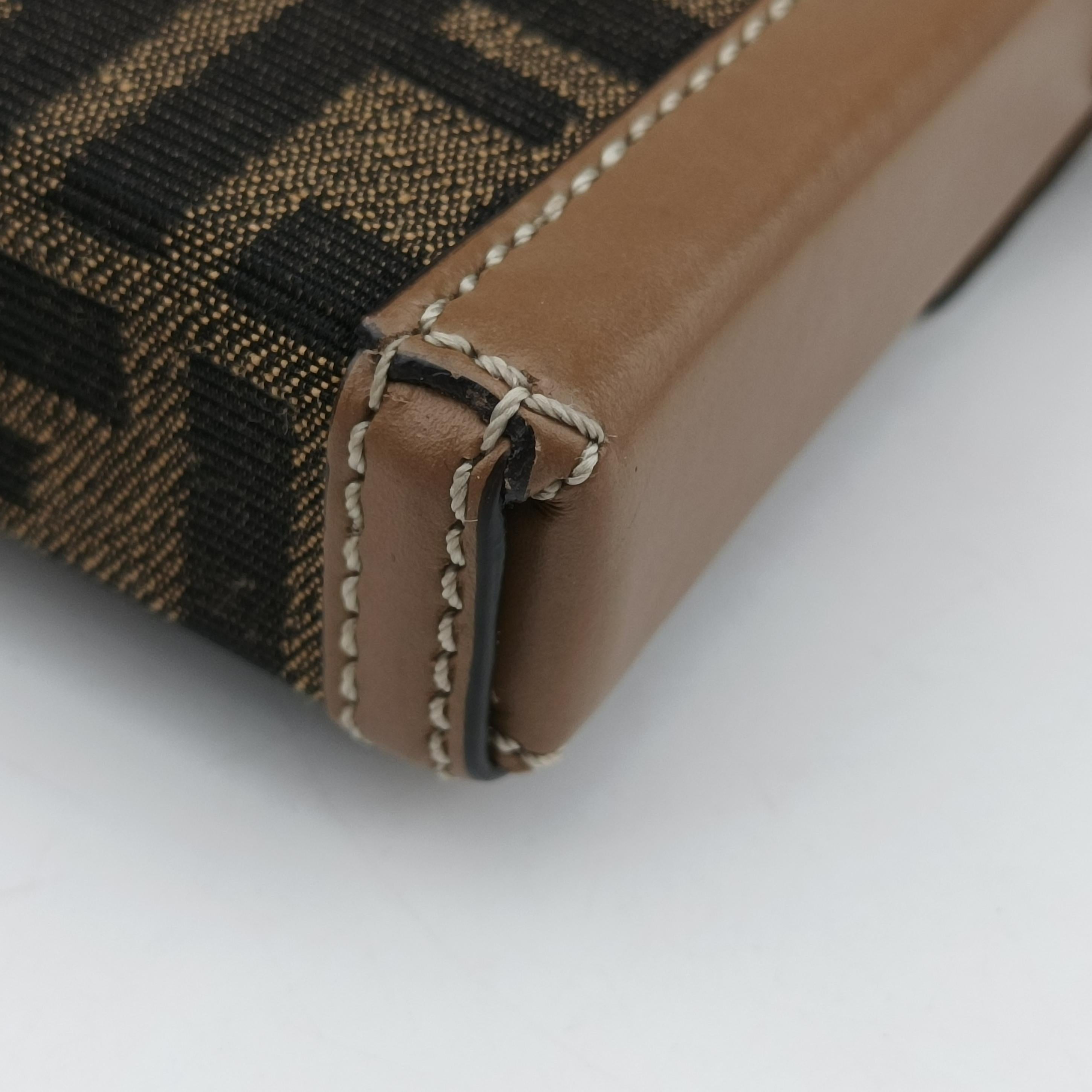 Pre-owned Fendi Zucca Soft Trunk Phone Pouch Brown Canvas 7AS139 shoulderbag | stylenewstar