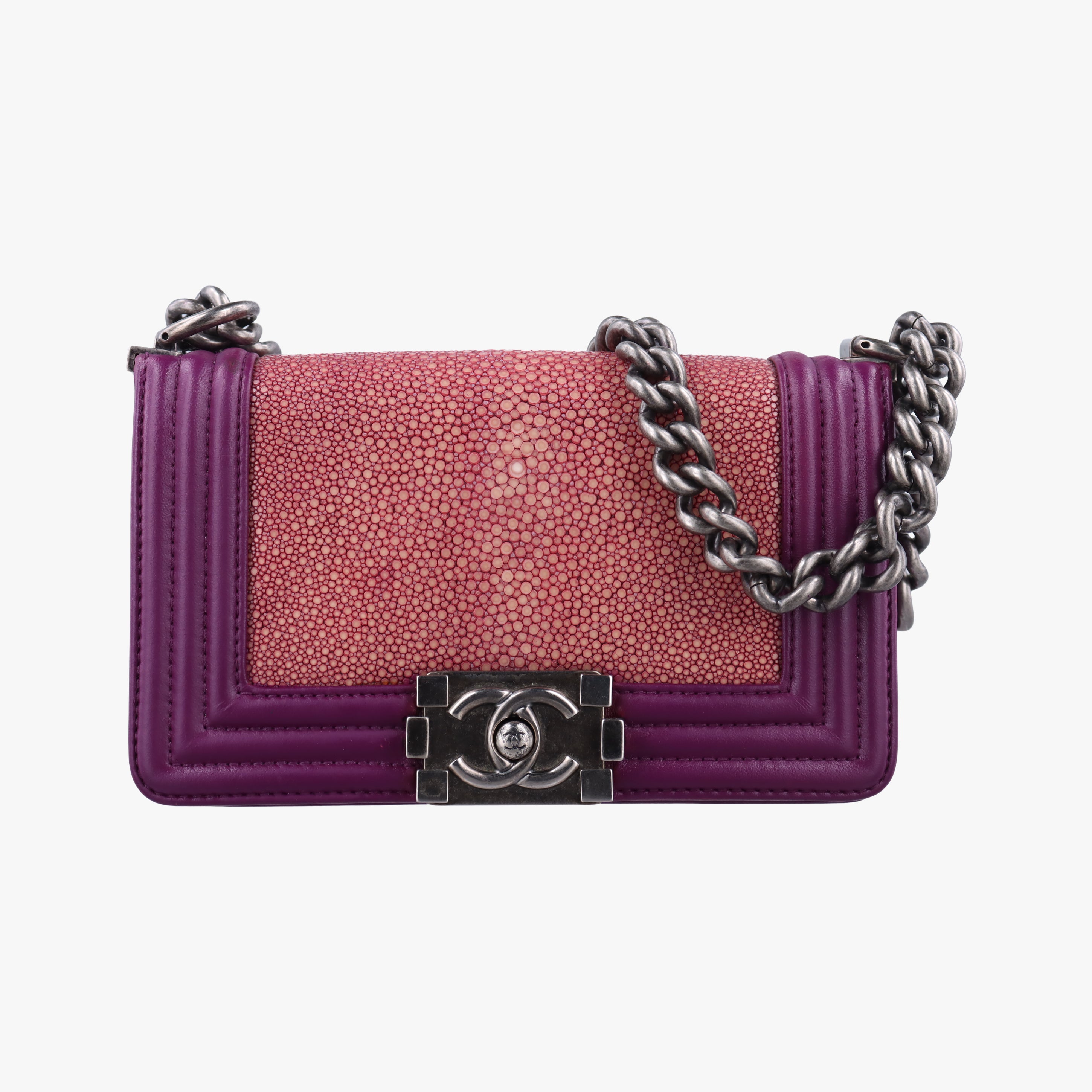 Secondhand Chanel BOY CHANEL Rose×Red Galuchat Stingray ×lambskin A67137 shoulderbag | stylenewstar