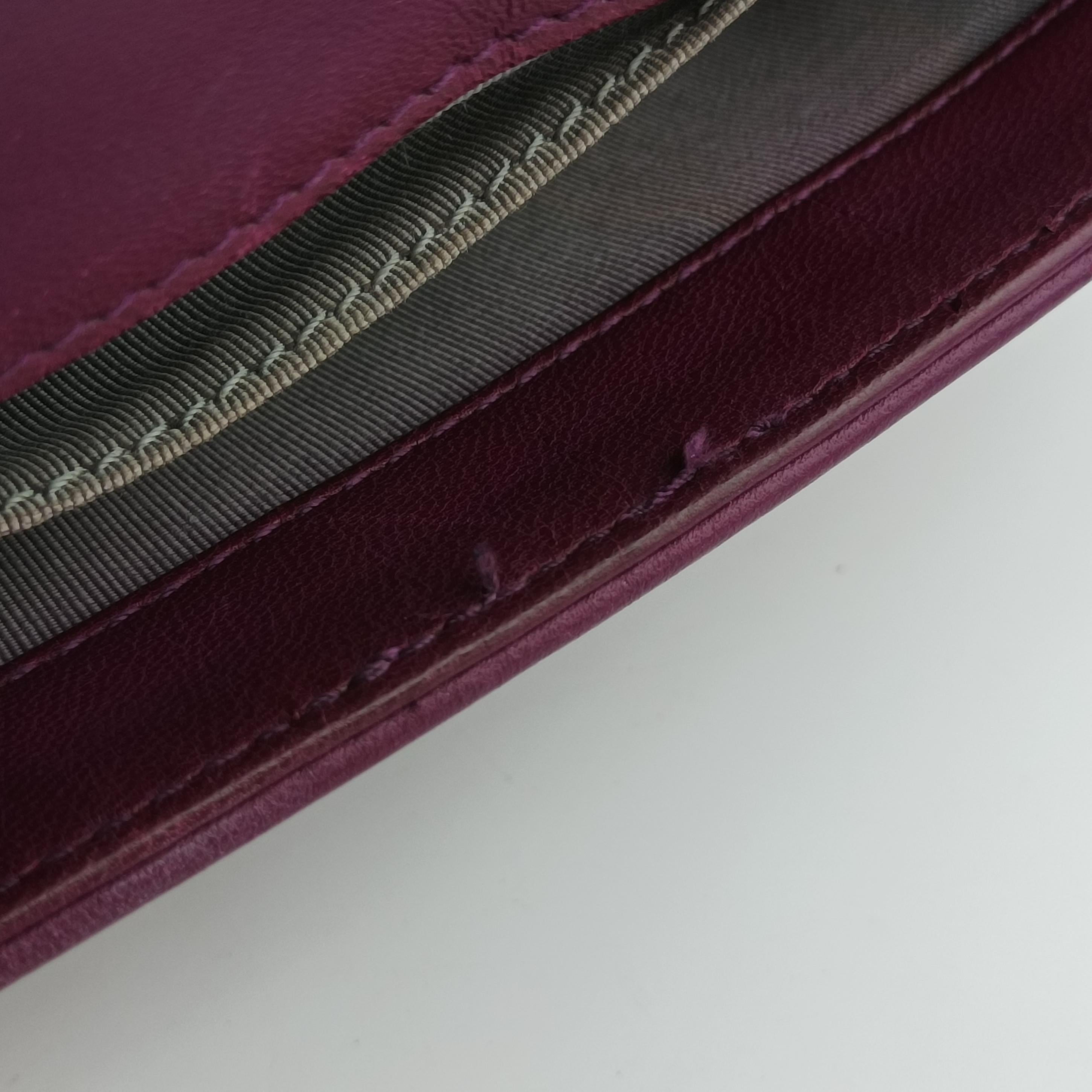 Secondhand Chanel BOY CHANEL Rose×Red Galuchat Stingray ×lambskin A67137 shoulderbag | stylenewstar