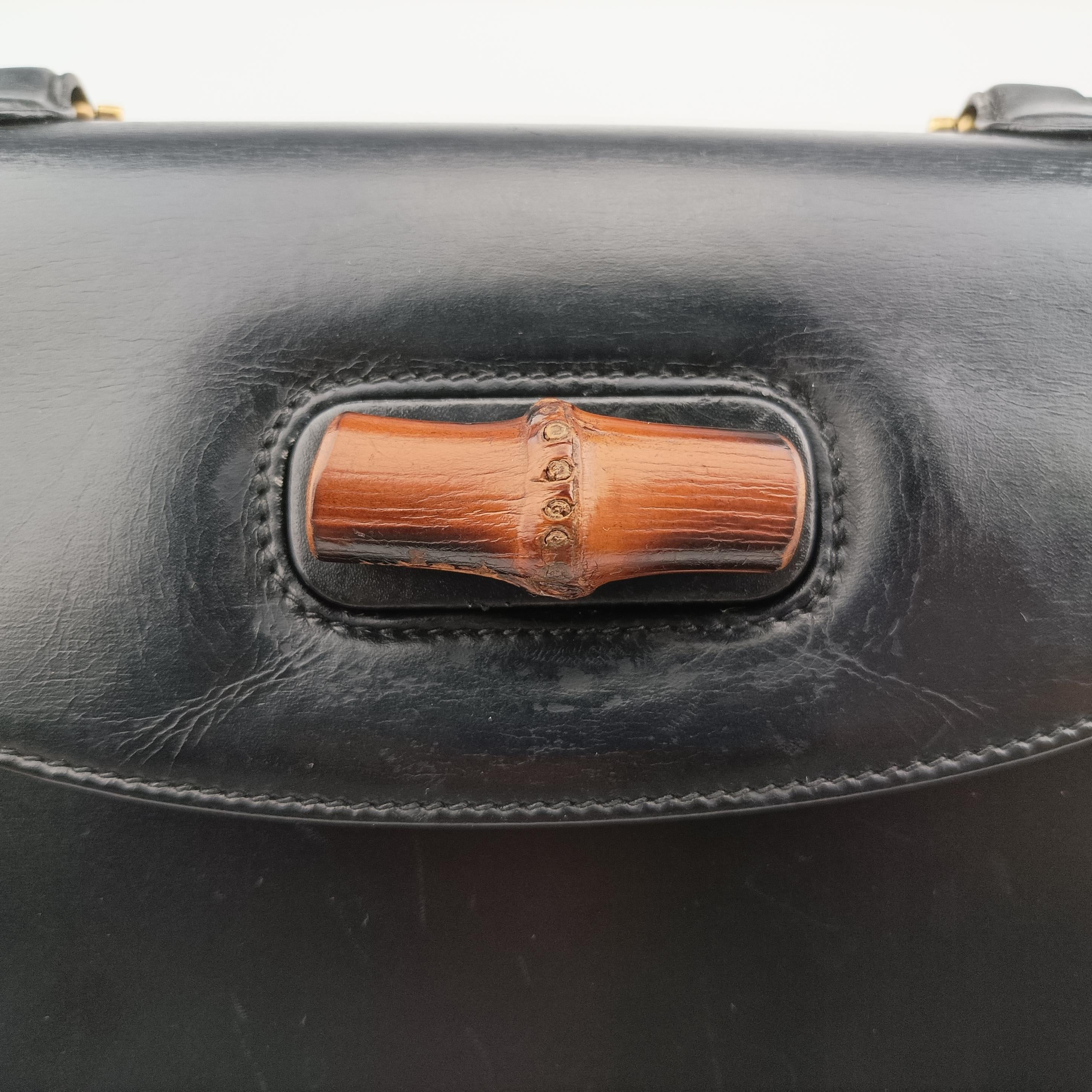 Pre-owned Gucci Bamboo Black Leather 000.12 handbag | stylenewstar