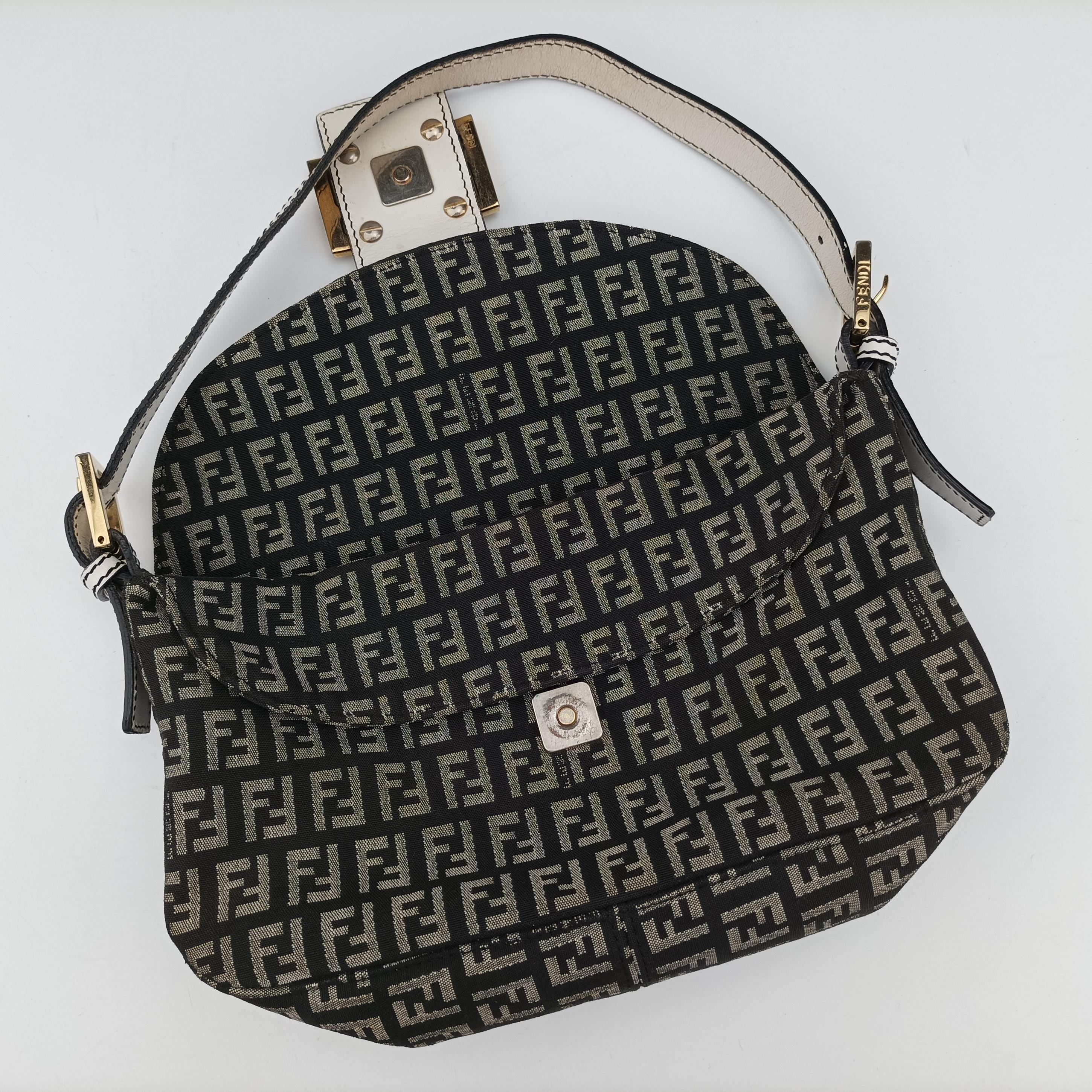 Pre-owned Fendi Zucchino Baguette Black x white x gray canvas 8BR003 shoulderbag | stylenewstar