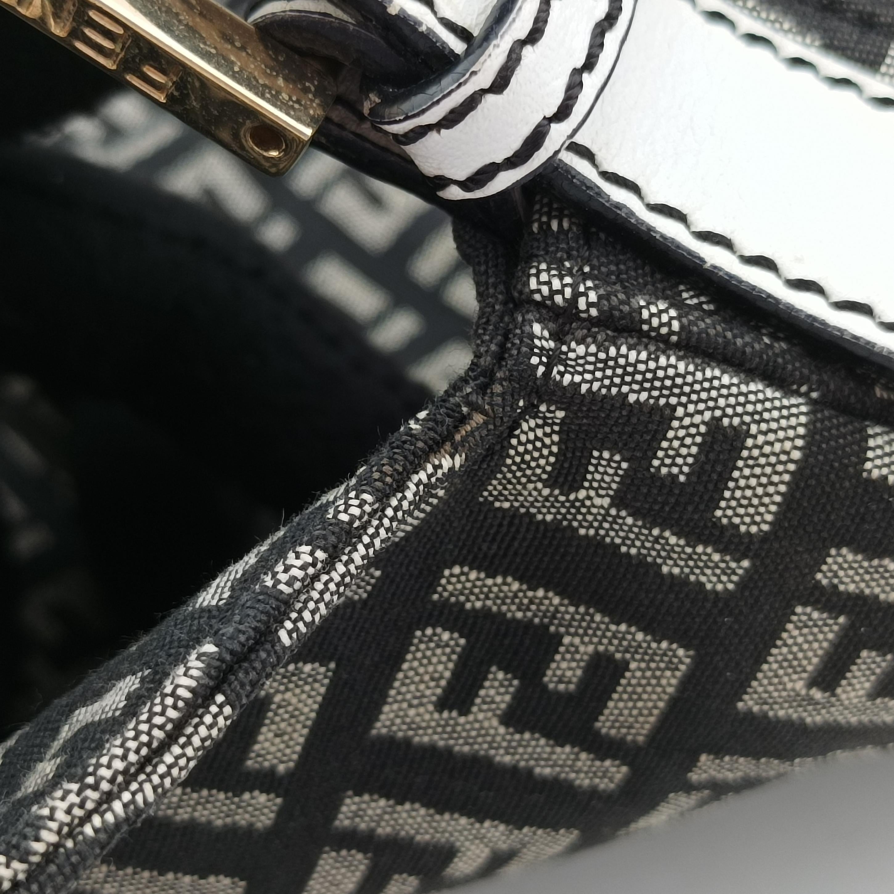 Pre-owned Fendi Zucchino Baguette Black x white x gray canvas 8BR003 shoulderbag | stylenewstar