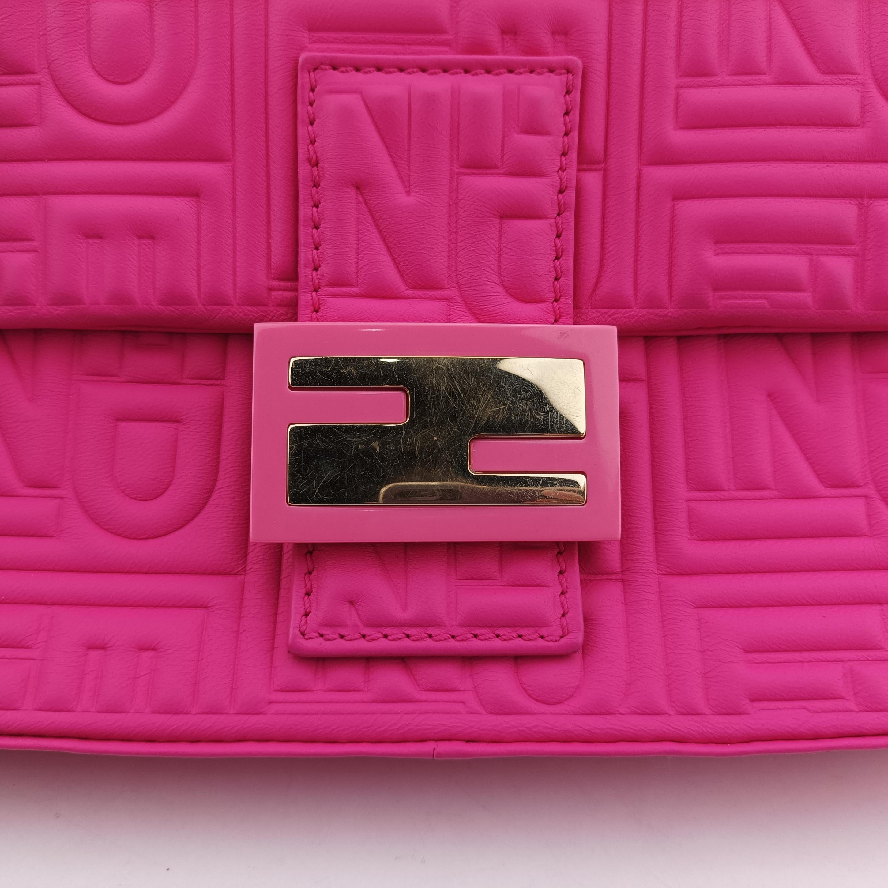 Pre-owned Fendi BAGUETTE Pink Leather 8BR600 shoulderbag | stylenewstar