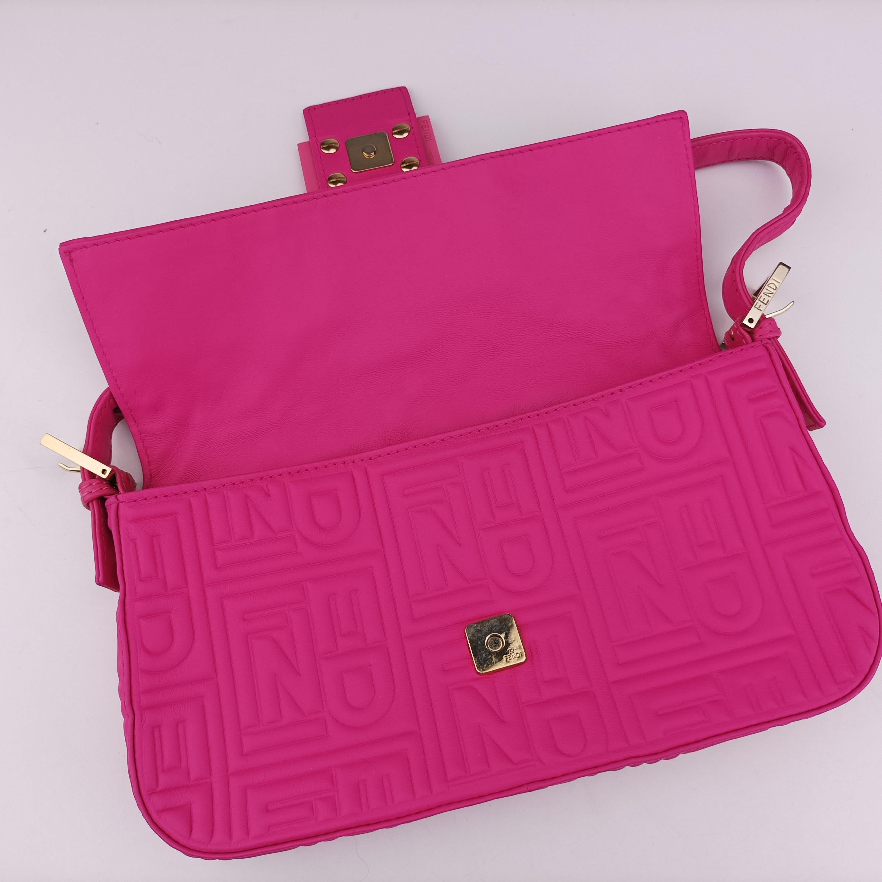 Pre-owned Fendi BAGUETTE Pink Leather 8BR600 shoulderbag | stylenewstar