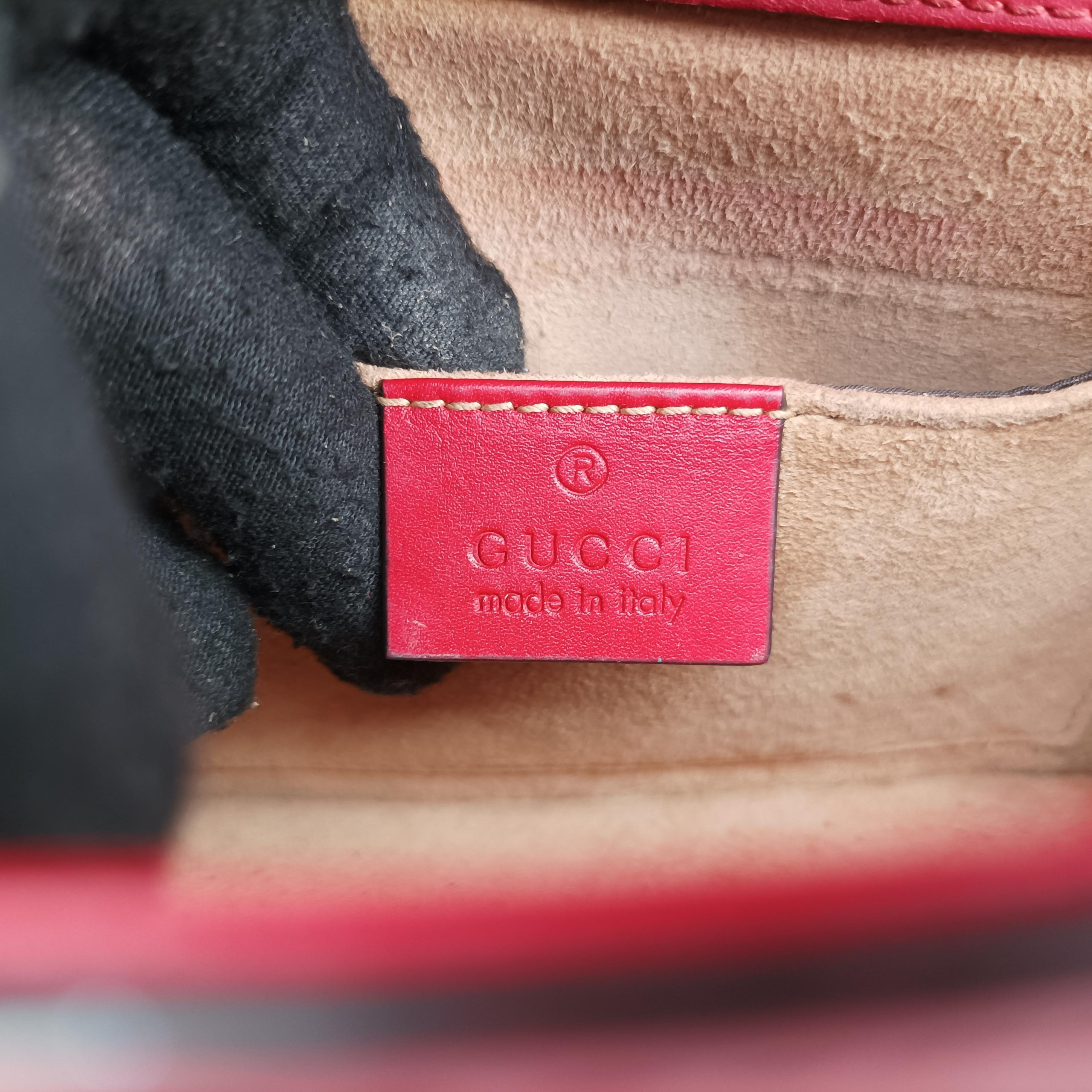 Pre-owned Gucci Sylvie Red×Navy Leather 431666 shoulderbag | stylenewstar