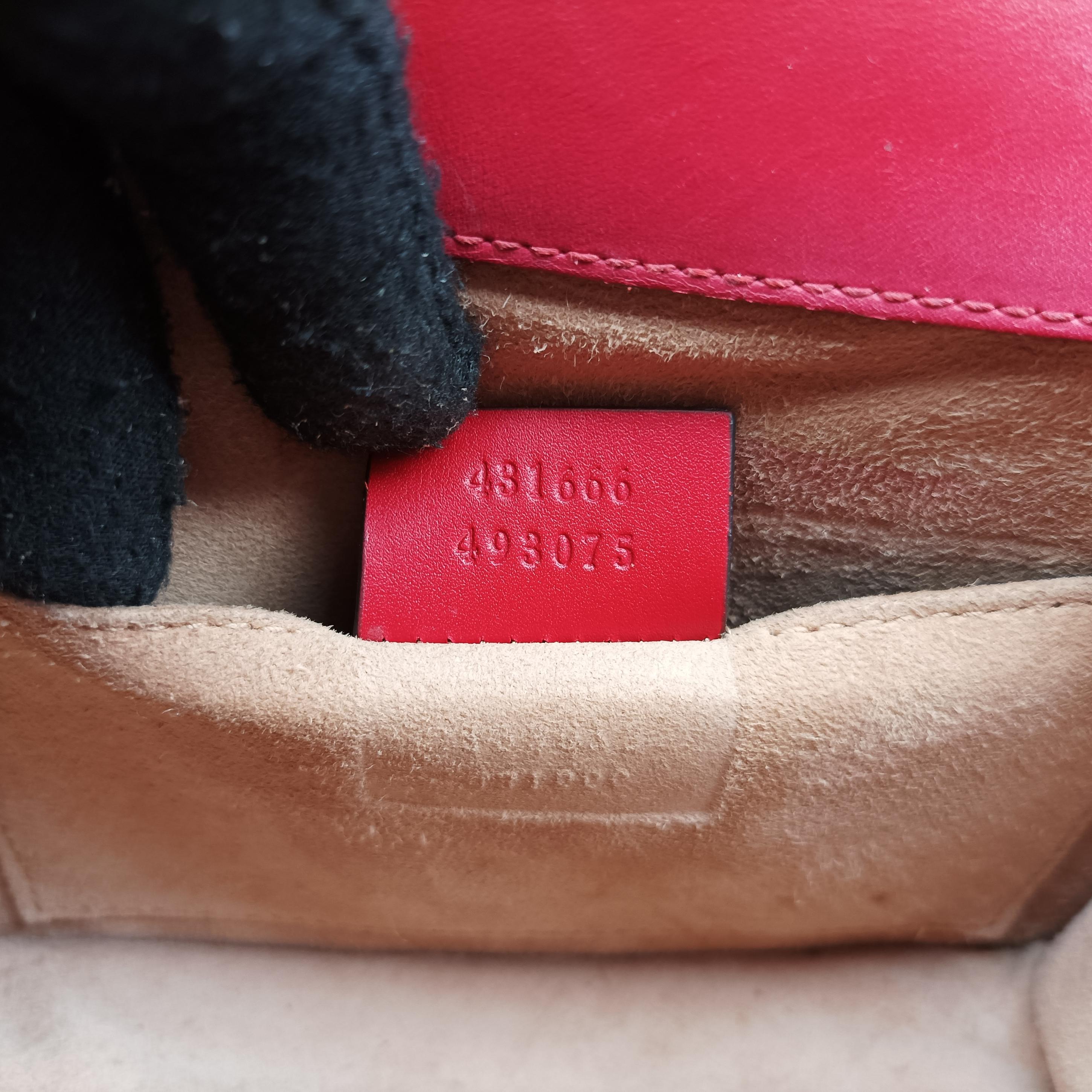 Pre-owned Gucci Sylvie Red×Navy Leather 431666 shoulderbag | stylenewstar