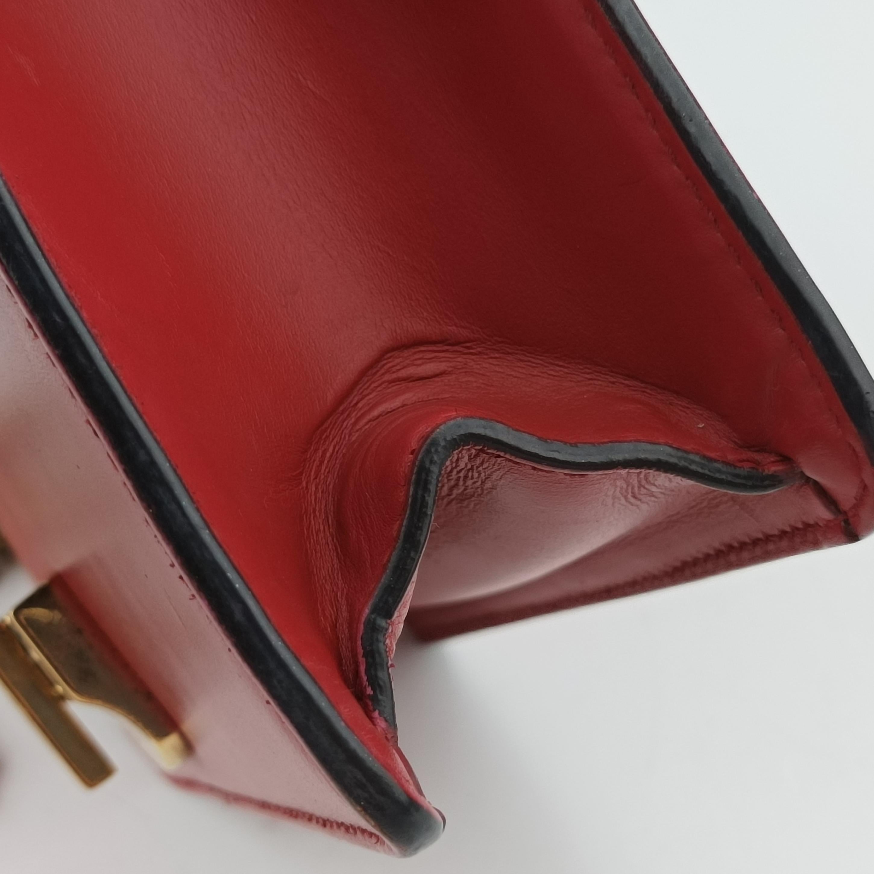 Pre-owned Gucci Sylvie Red×Navy Leather 431666 shoulderbag | stylenewstar