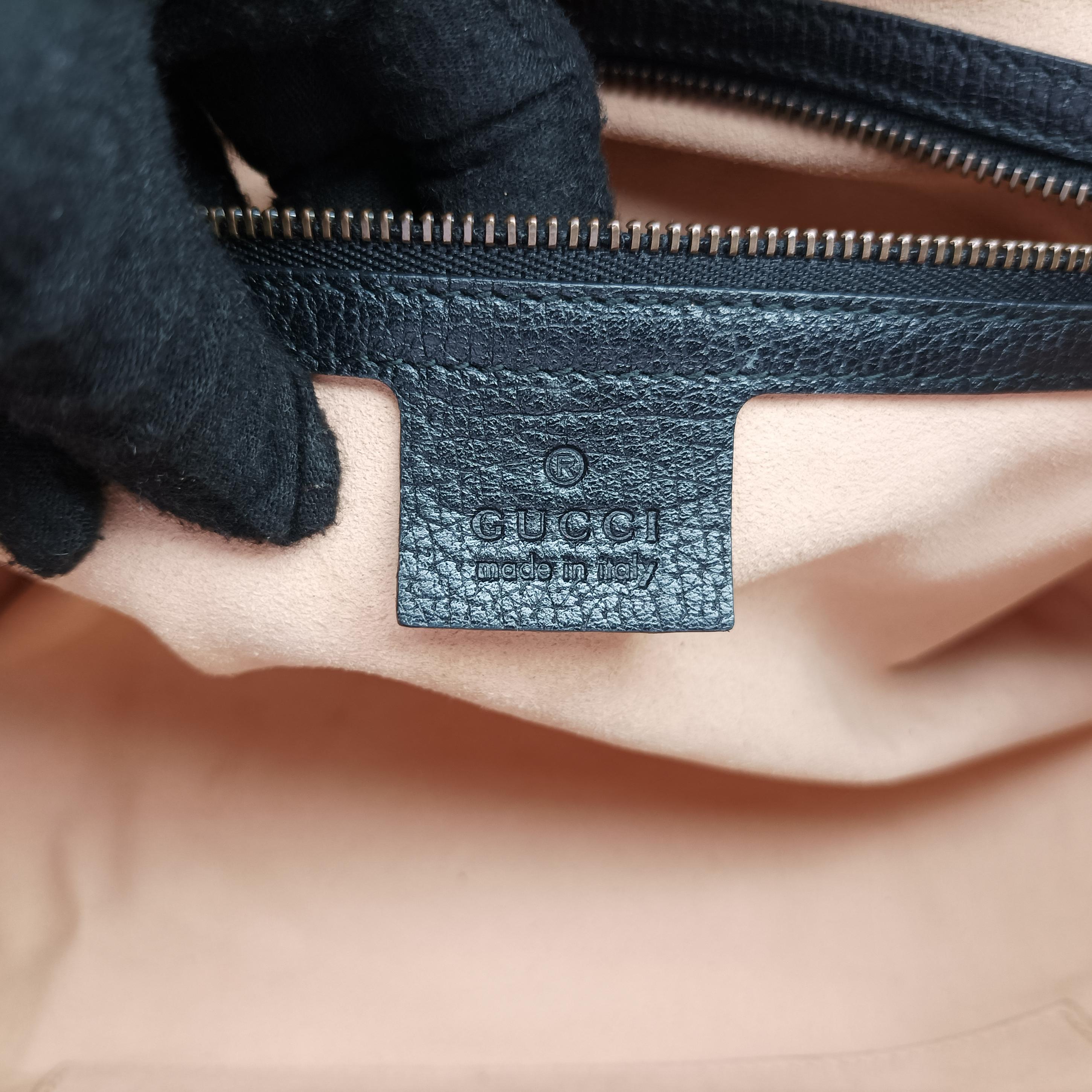 Pre-owned Gucci Crystal Butterfly Linea Totem Black x Green x Red Leather 505342 handbag | stylenewstar