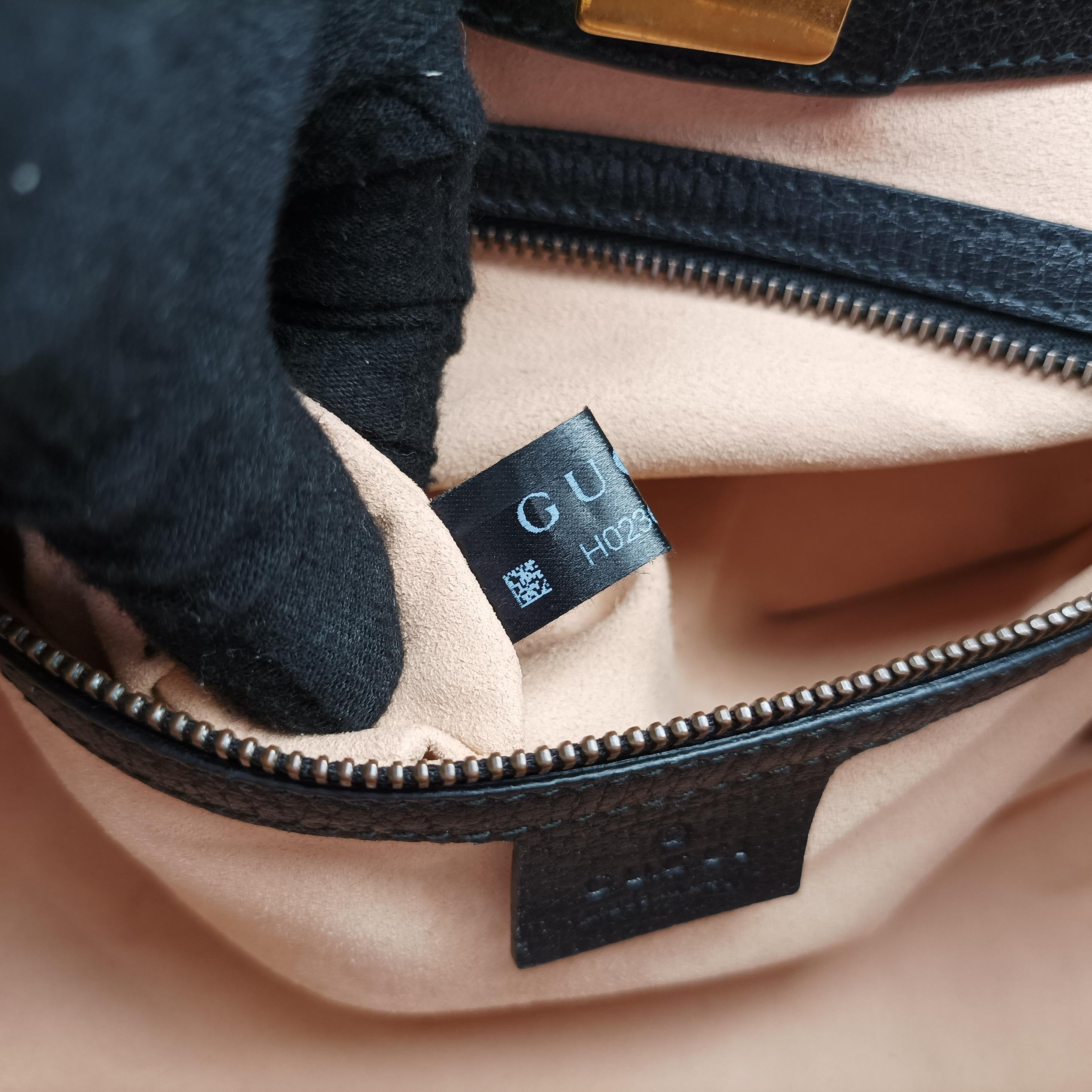 Pre-owned Gucci Crystal Butterfly Linea Totem Black x Green x Red Leather 505342 handbag | stylenewstar