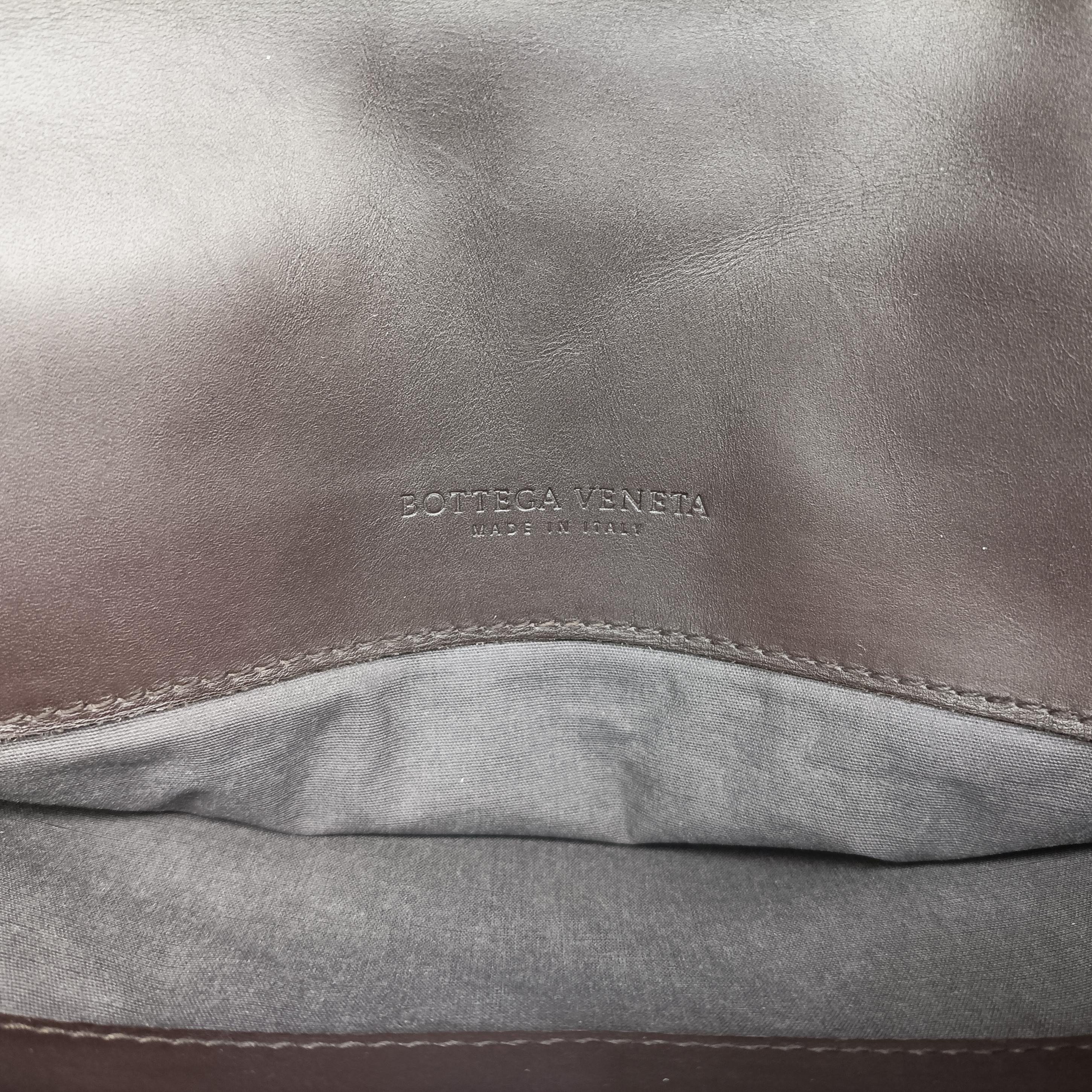 Pre-owned Bottega Veneta Intrecciato Black lambskin  handbag | stylenewstar