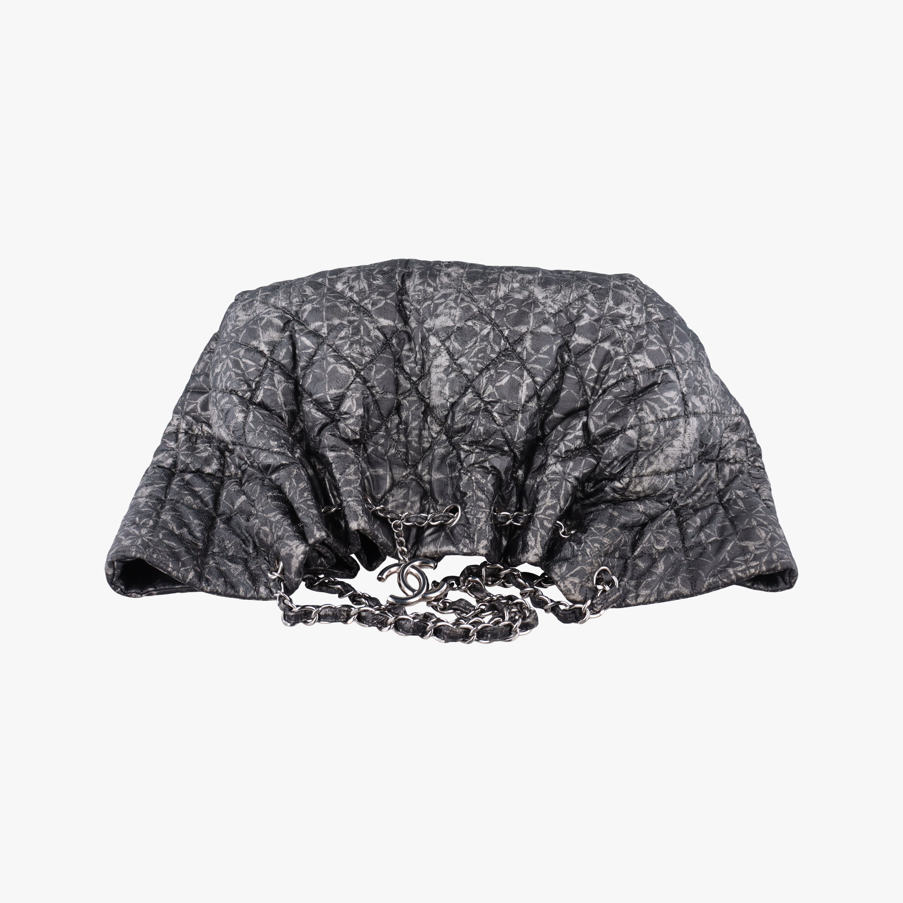 Secondhand Chanel Coco Cabas GM Coco Mark Grey Mixed Fiber A47190 shoulderbag | stylenewstar