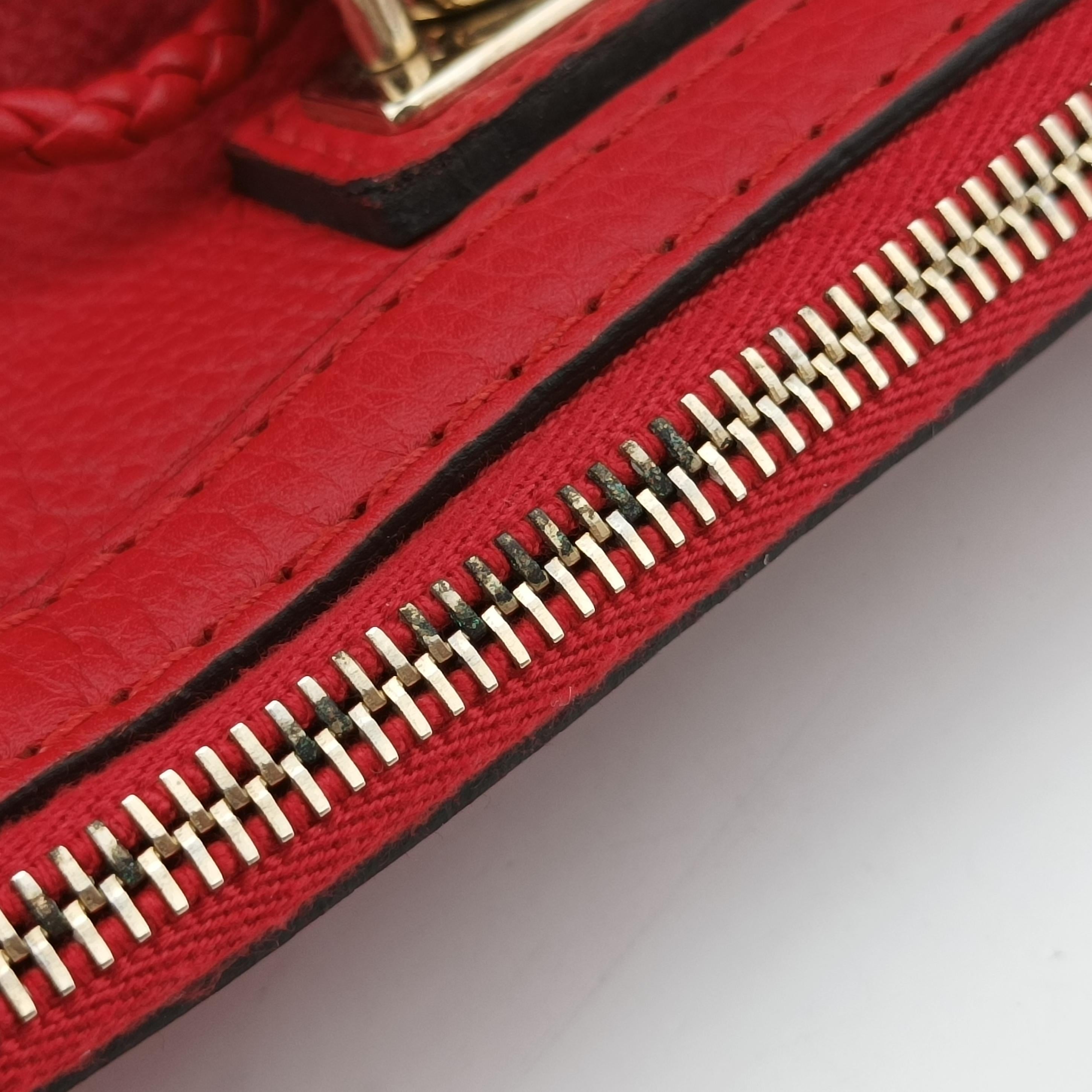 Pre-owned Gucci bella Red Leather 269946 shoulderbag | stylenewstar