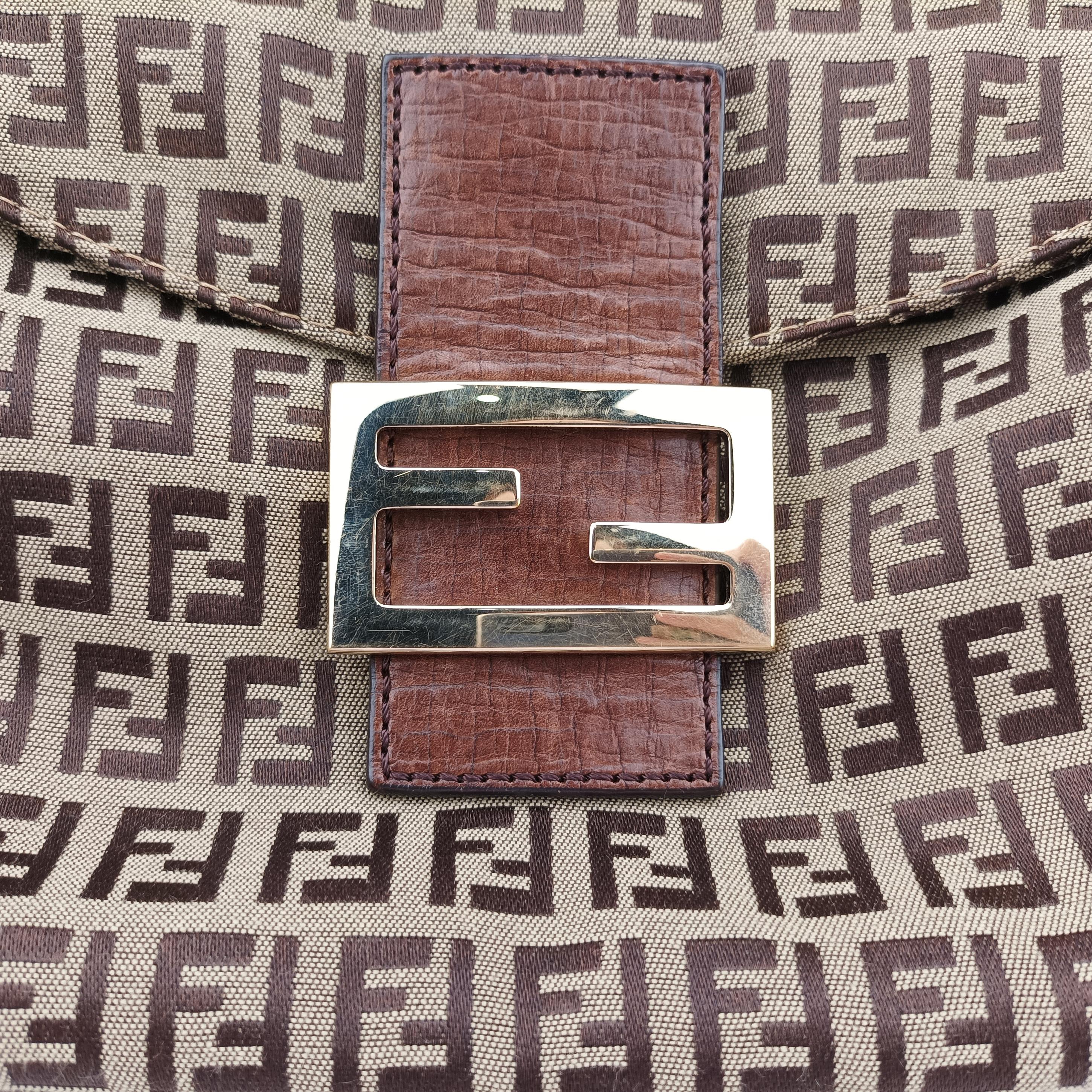 Vintage Fendi Zucchino Baguette Brown fabric 8BR003 shoulderbag | stylenewstar