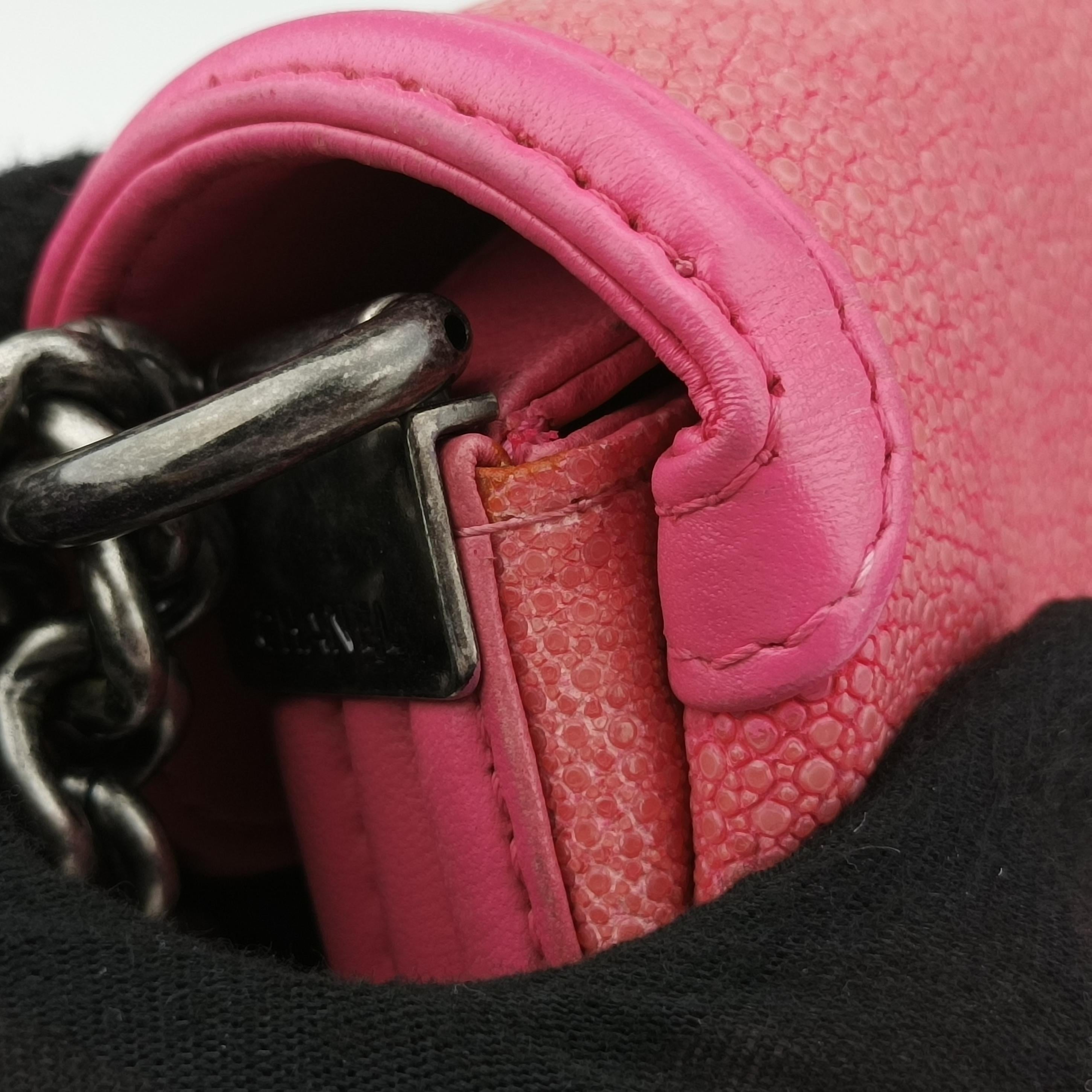 Pre-owned Chanel Boy exotic Pink lambskin×Pearlfish Leather A67198 shoulderbag | stylenewstar