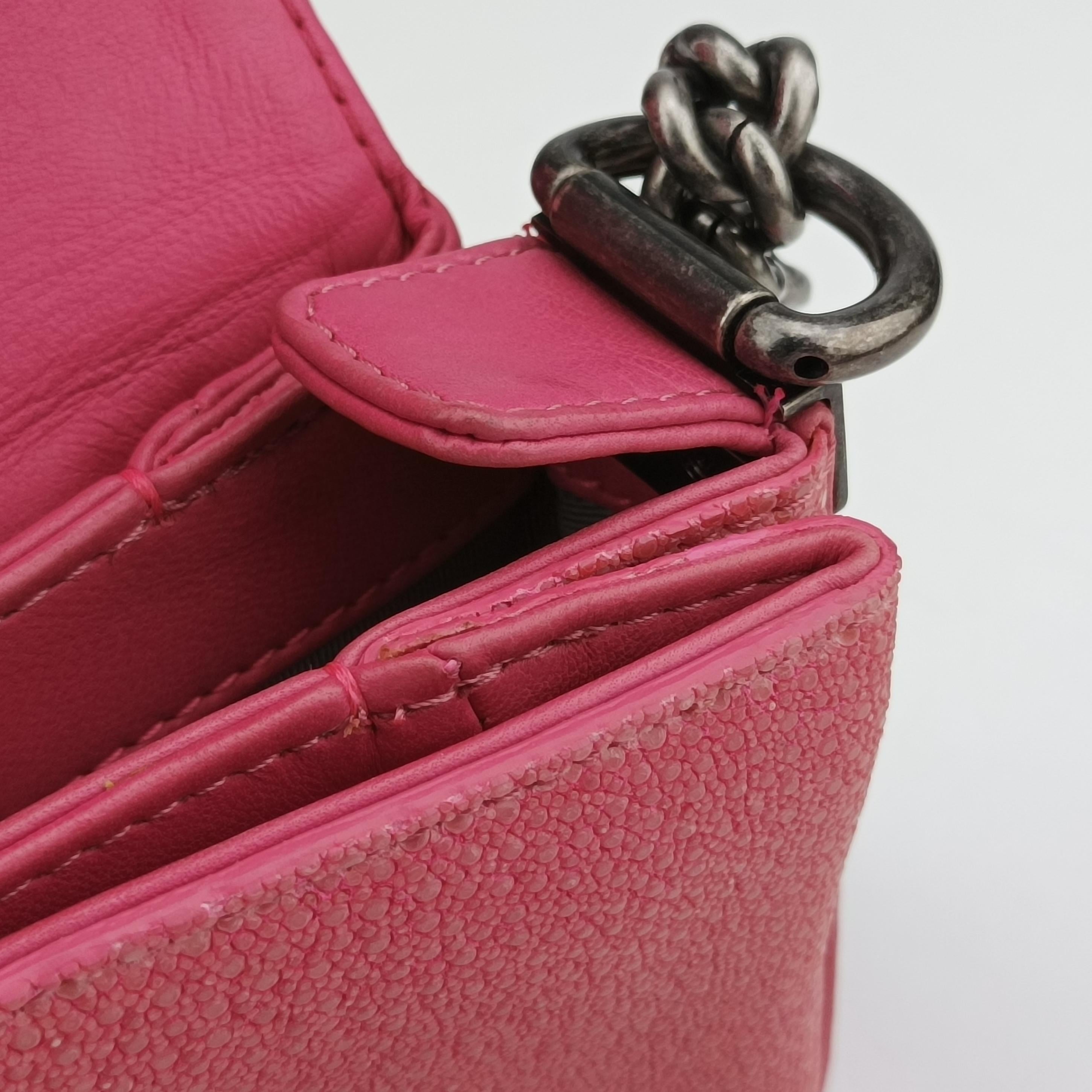 Pre-owned Chanel Boy exotic Pink lambskin×Pearlfish Leather A67198 shoulderbag | stylenewstar