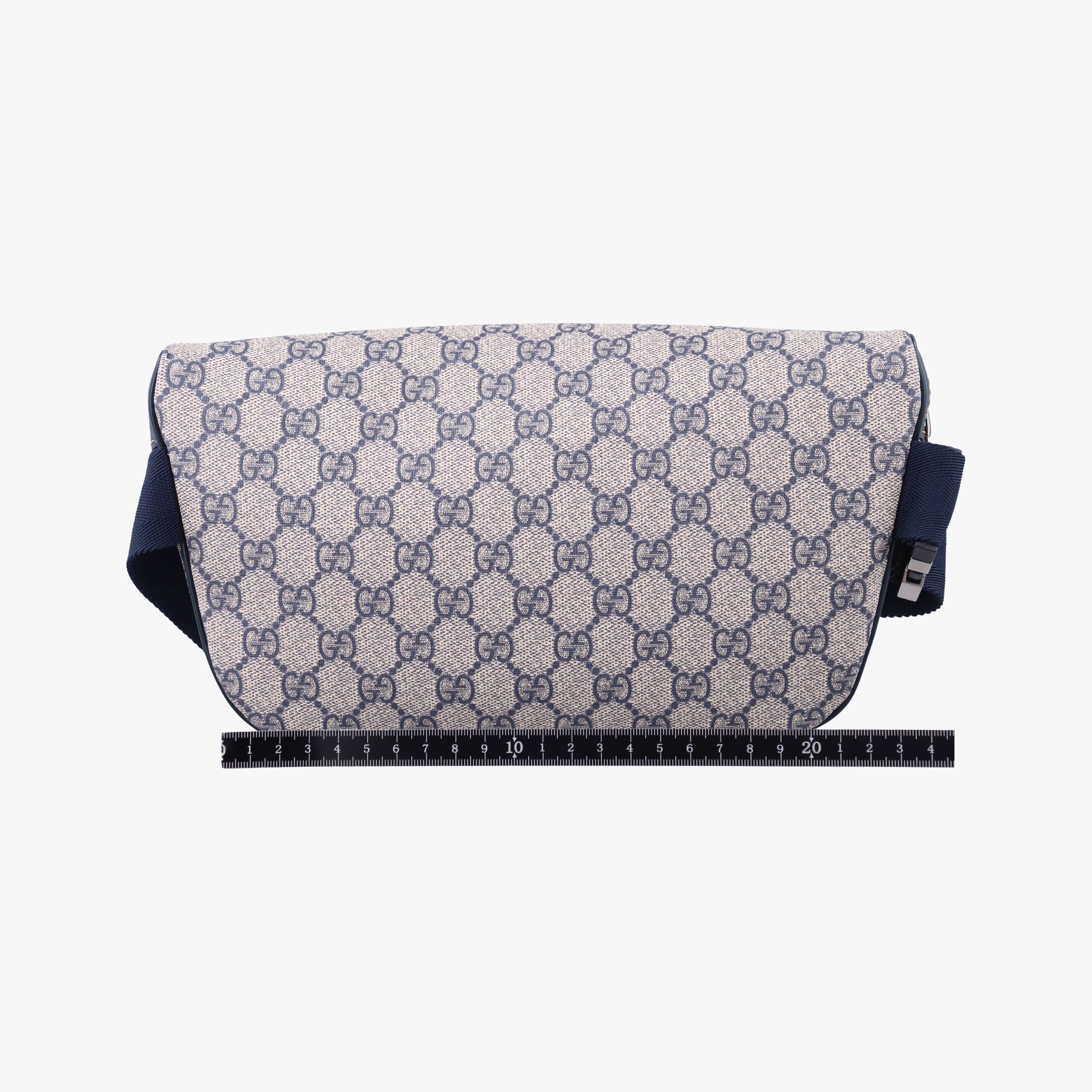Pre-owned Gucci GG Supreme BeigeｘNavy Canvas 233269 bum bag/waist bag | stylenewstar