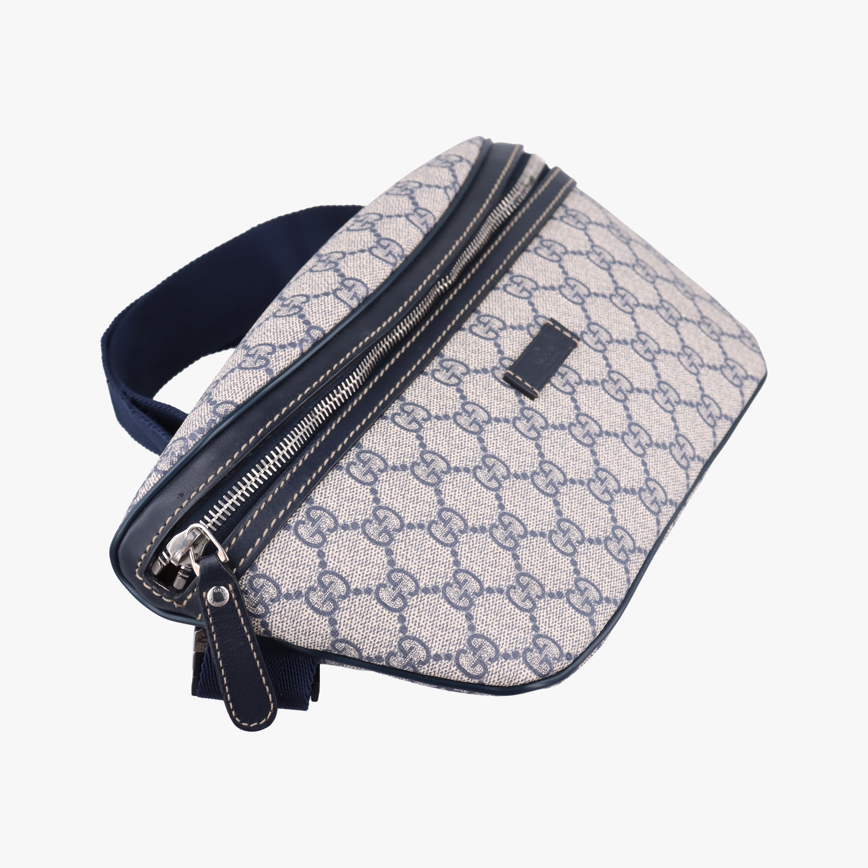 Pre-owned Gucci GG Supreme BeigeｘNavy Canvas 233269 bum bag/waist bag | stylenewstar