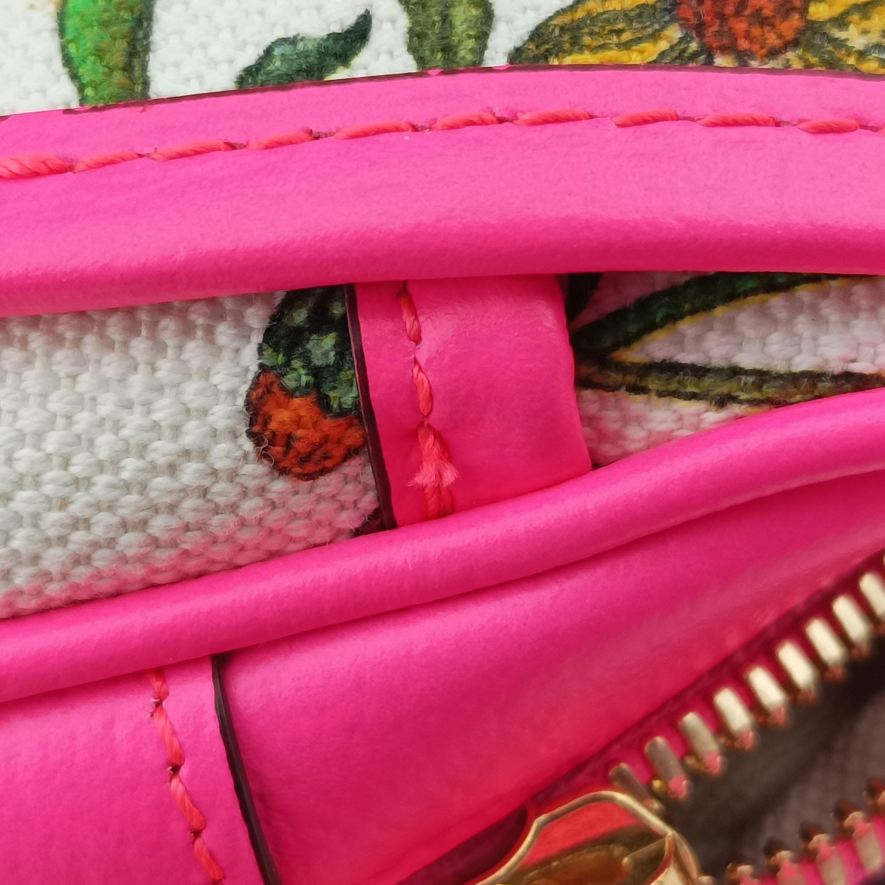 Pre-owned Gucci Floral Multicolour PVC coated canvas 550147 shoulderbag | stylenewstar