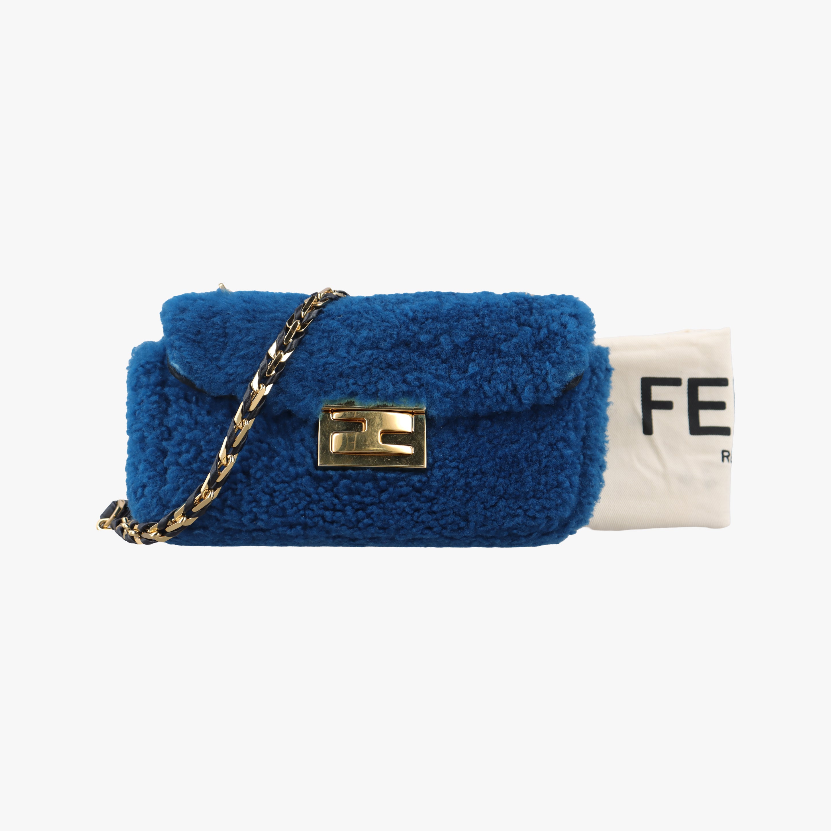 Pre-owned Fendi Mini Be Baguette Navy fur 8M0315 shoulderbag | stylenewstar
