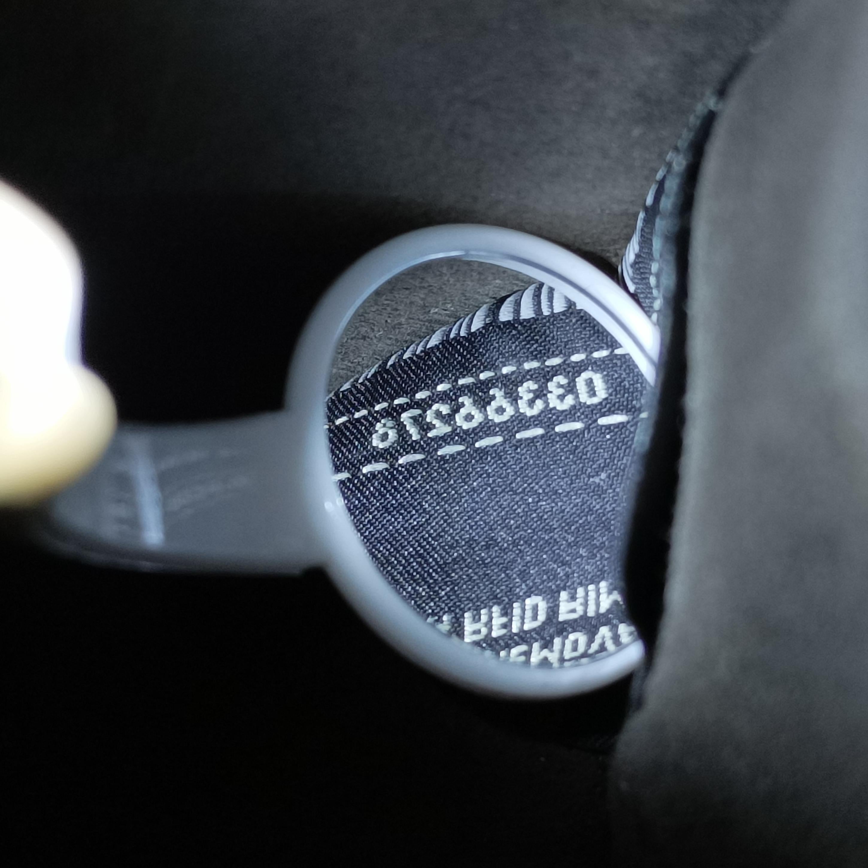 Vintage Fendi studded Kan I Blue Leather 8M0381 shoulderbag | stylenewstar