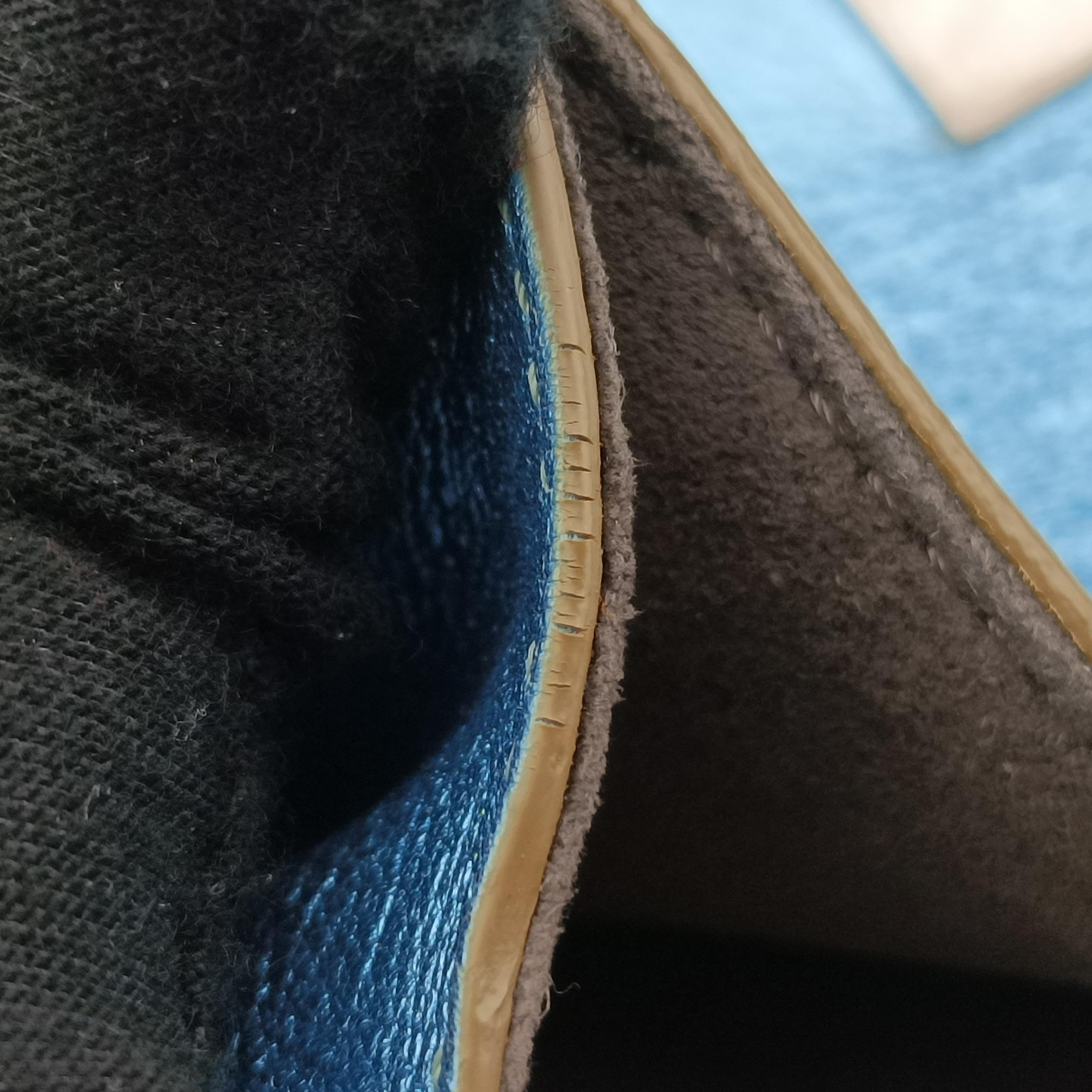 Vintage Fendi studded Kan I Blue Leather 8M0381 shoulderbag | stylenewstar