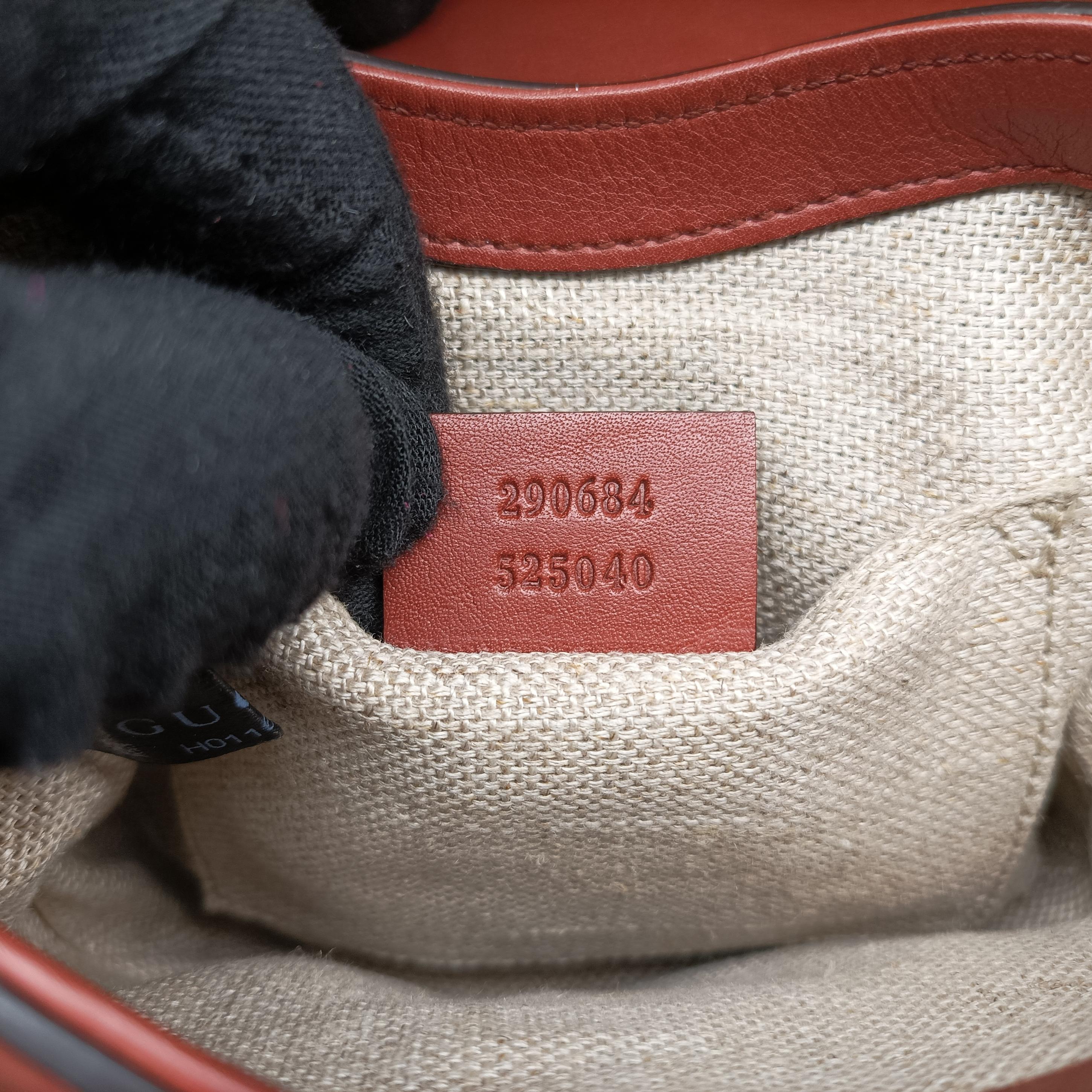 Vintage Gucci Nubuck Tigrette Chain Orange suede 290684 shoulderbag | stylenewstar