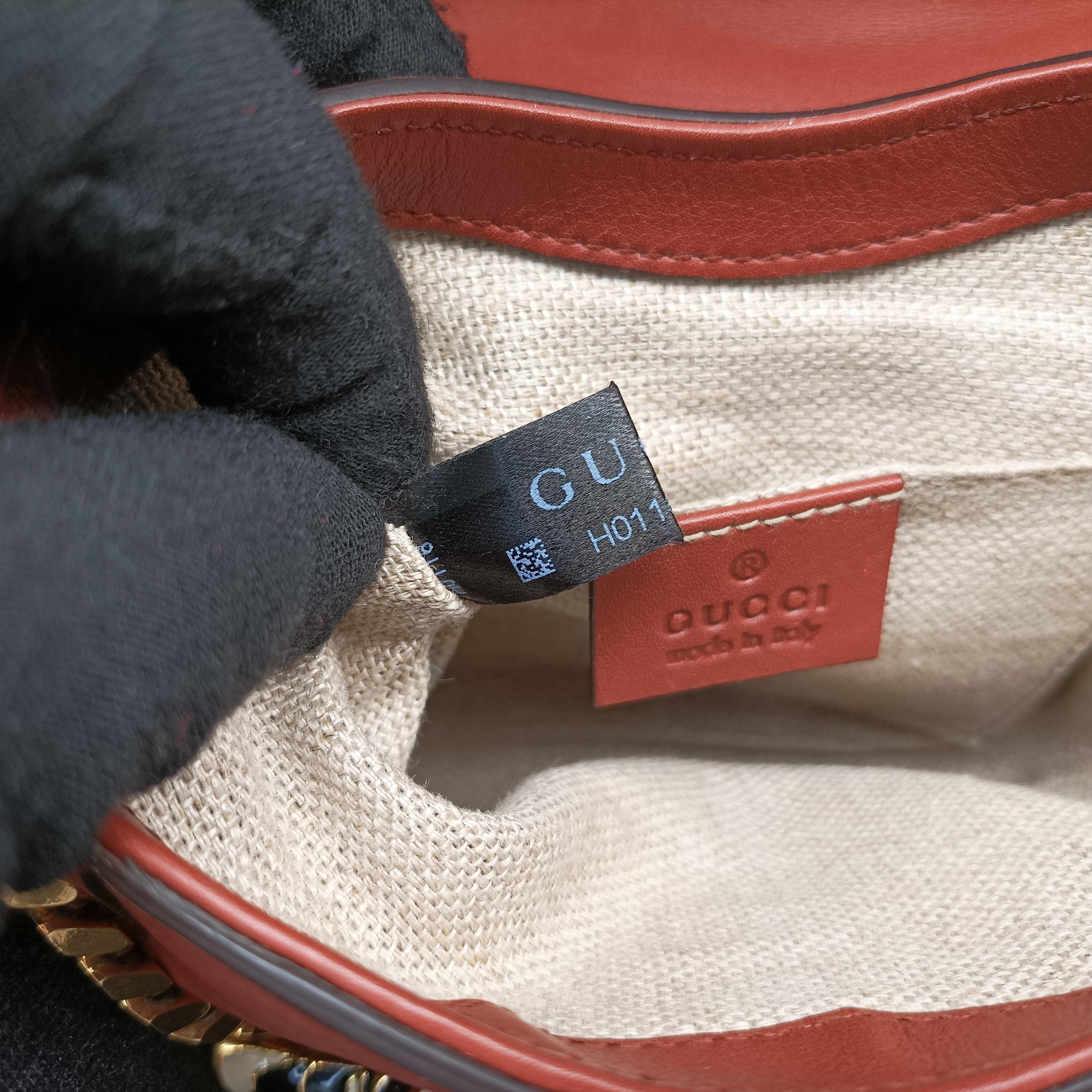 Vintage Gucci Nubuck Tigrette Chain Orange suede 290684 shoulderbag | stylenewstar