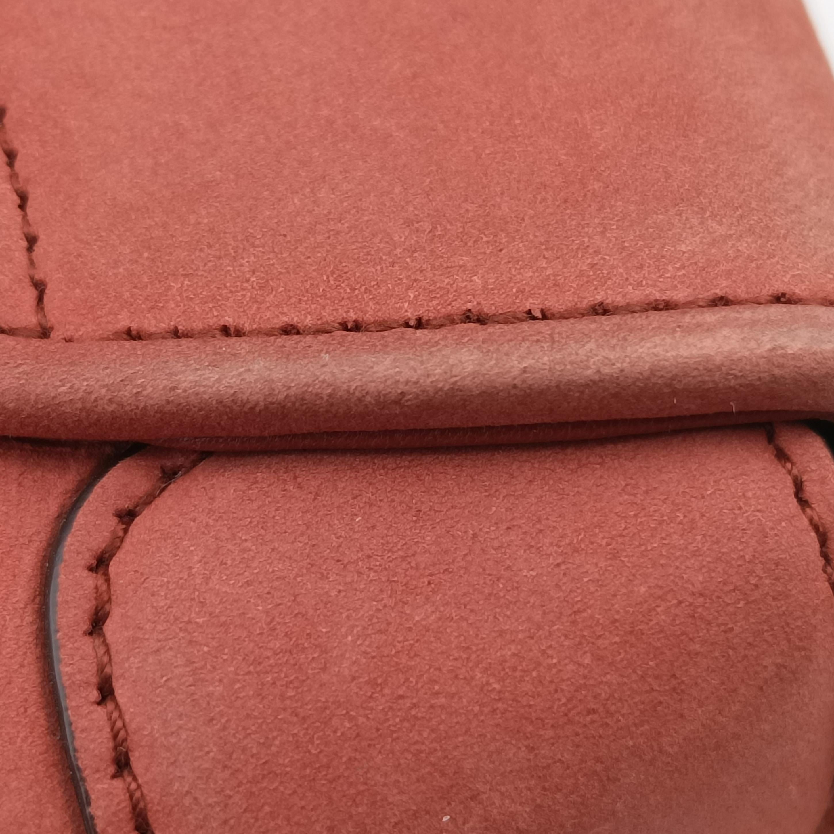 Vintage Gucci Nubuck Tigrette Chain Orange suede 290684 shoulderbag | stylenewstar