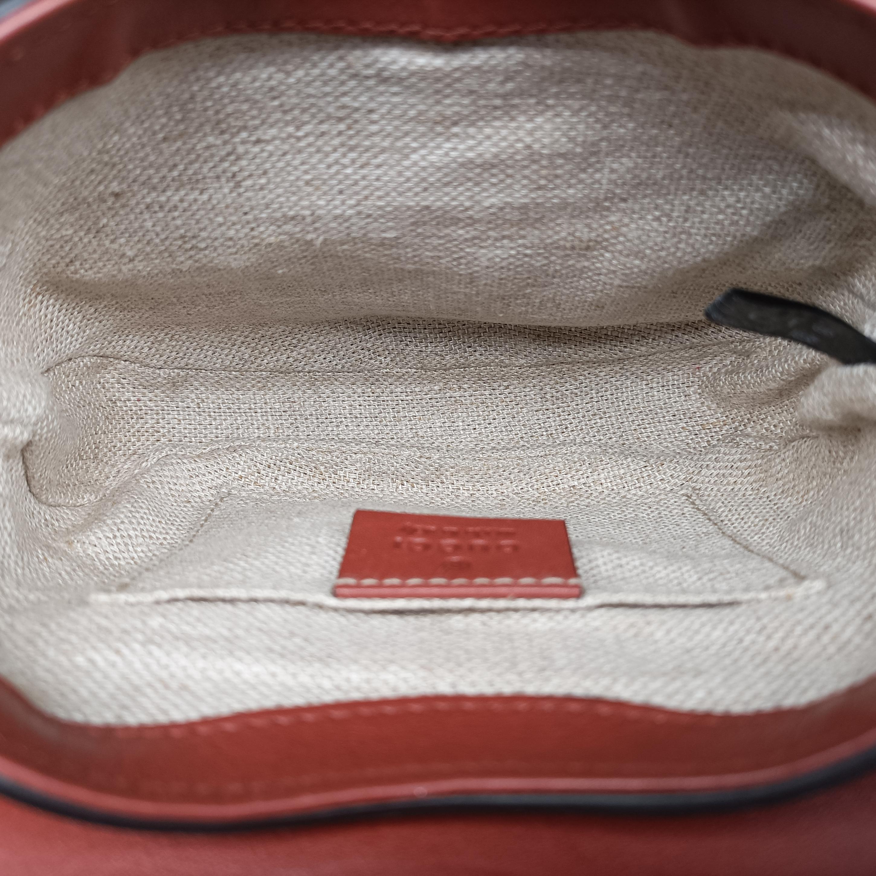 Vintage Gucci Nubuck Tigrette Chain Orange suede 290684 shoulderbag | stylenewstar