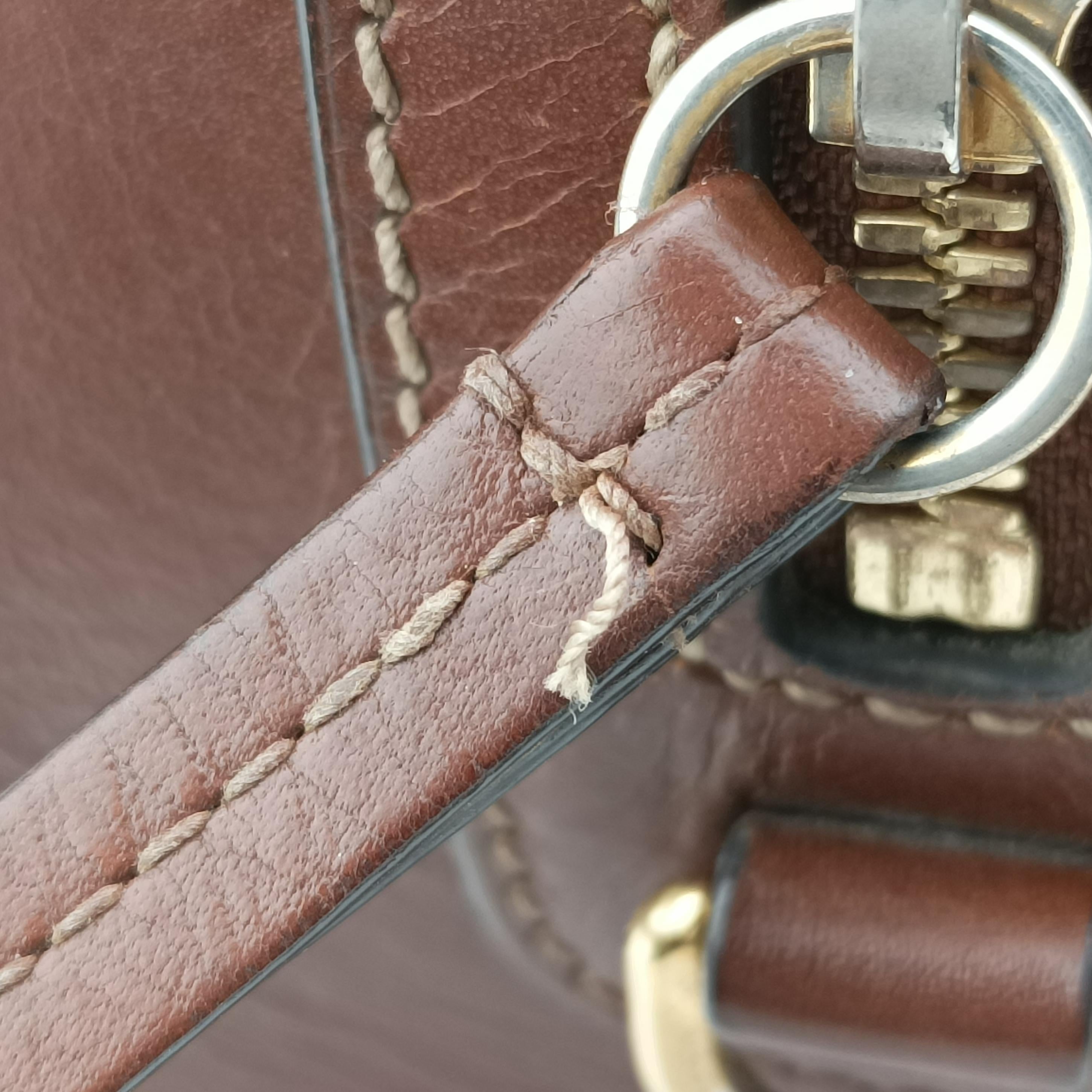 Pre-owned Gucci GG SUPREME beige×brown PVC coated canvas×Leather 409529 shoulderbag | stylenewstar