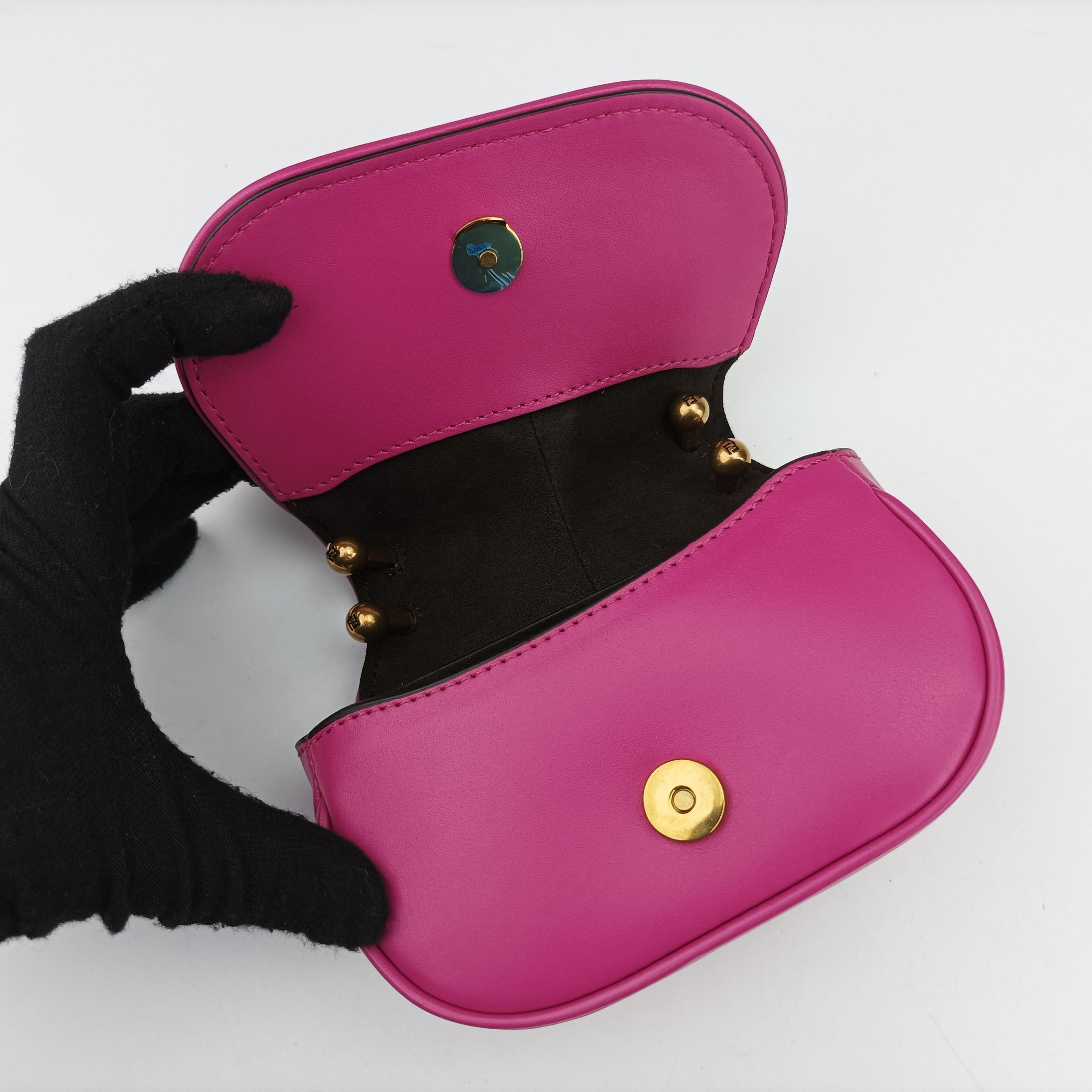 Pre-owned Fendi C'mon Small Rose Leather 7AS219 shoulderbag | stylenewstar