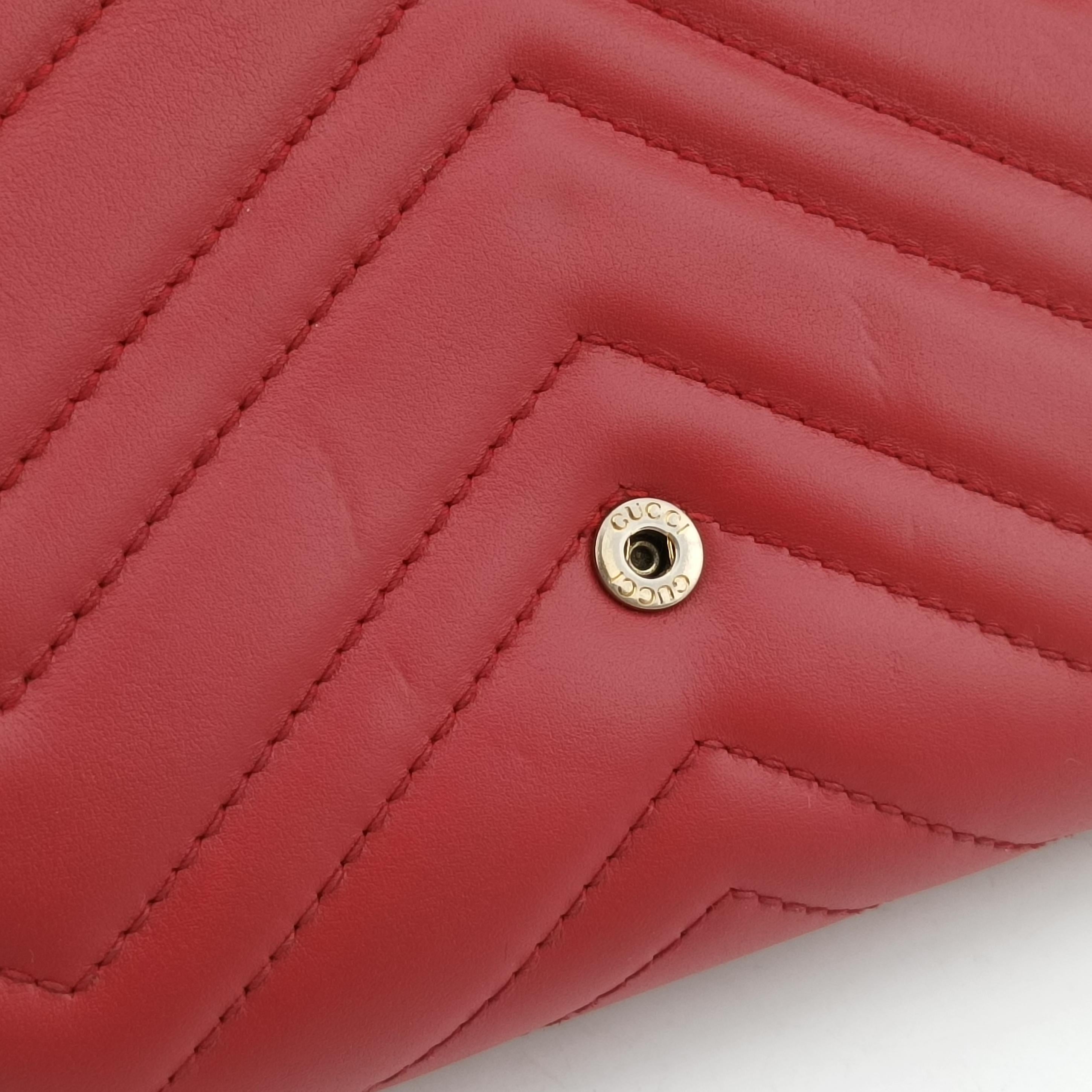 Pre-owned Gucci GG Marmont Red Leather 474575 shoulderbag | stylenewstar