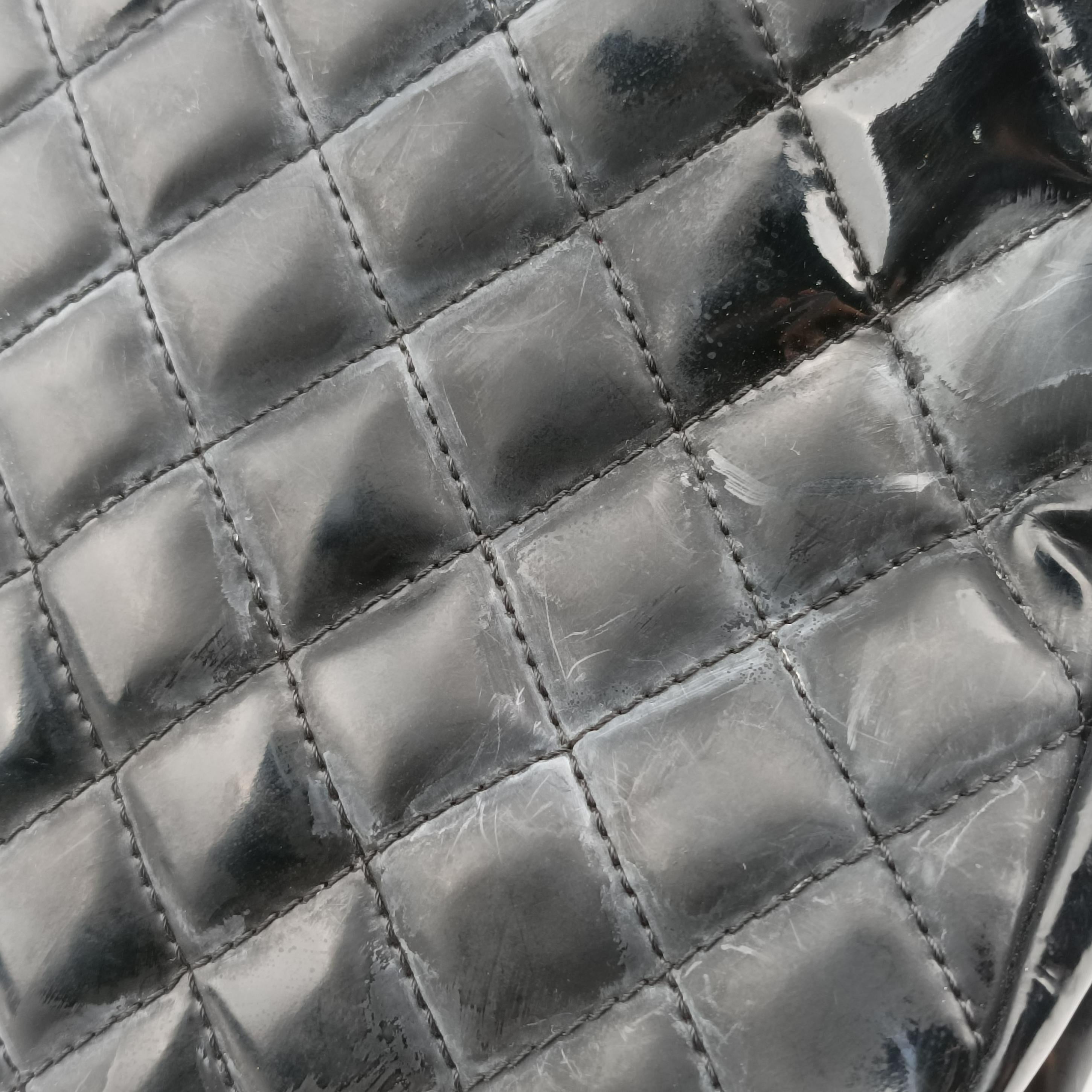 Pre-owned Chanel Mademoiselle Bowling Black Patent A49855 shoulderbag | stylenewstar