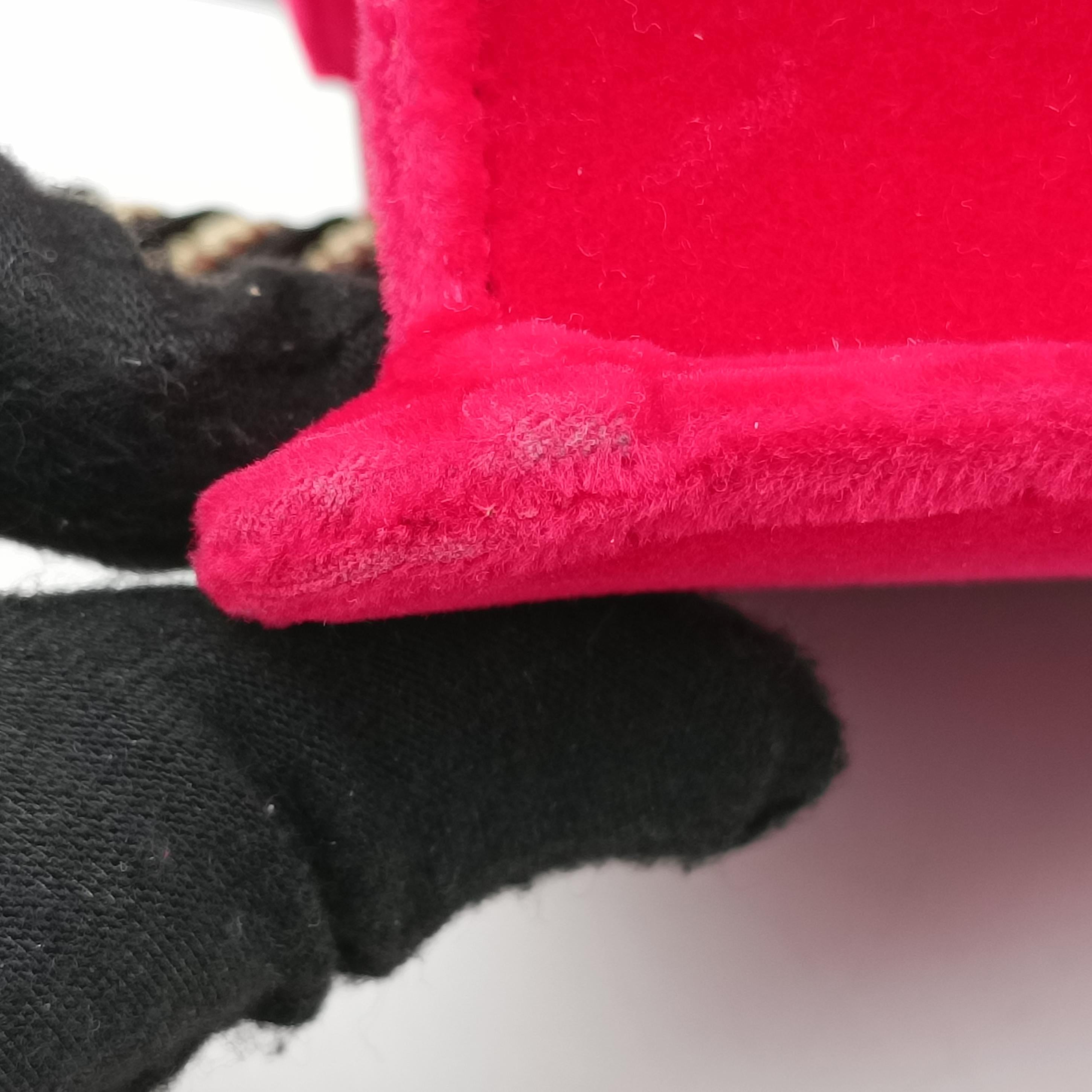 Vintage Gucci Square G Red velour 544242 shoulderbag | stylenewstar