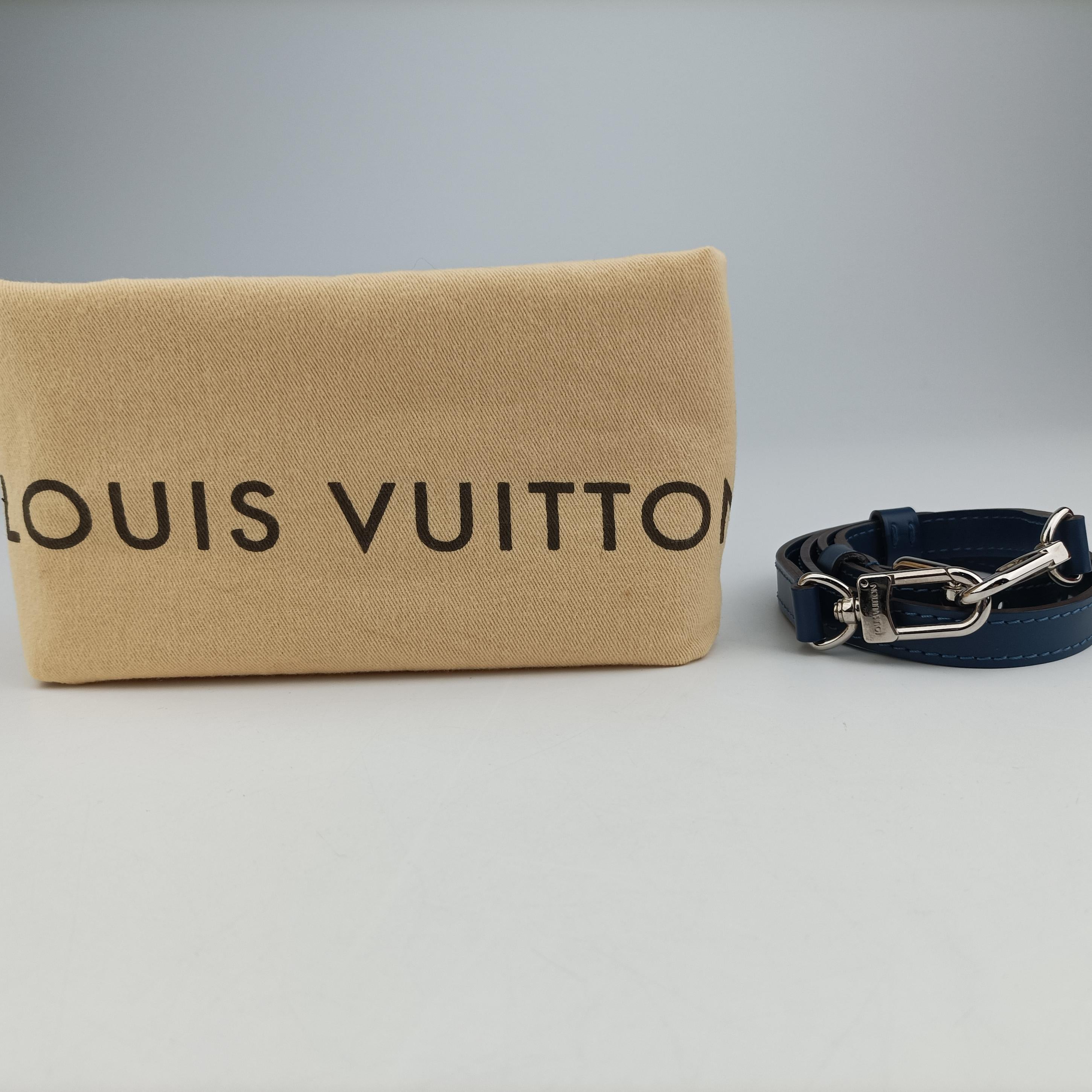 Pre-owned Louis Vuitton Brea MM Saphir Epi M40964 shoulderbag | stylenewstar