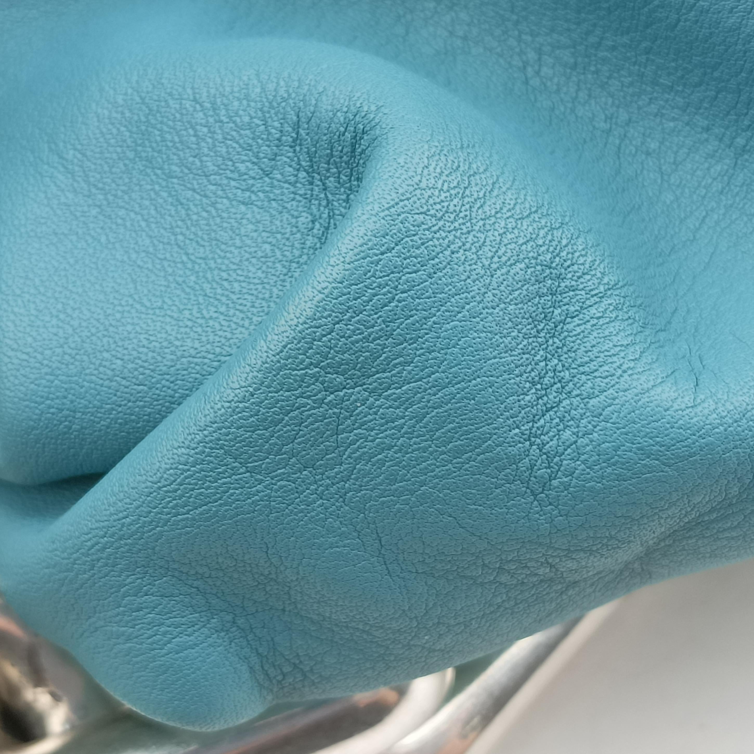 Pre-owned Bottega Veneta The Chain Pouch Blue lambskin  shoulderbag | stylenewstar