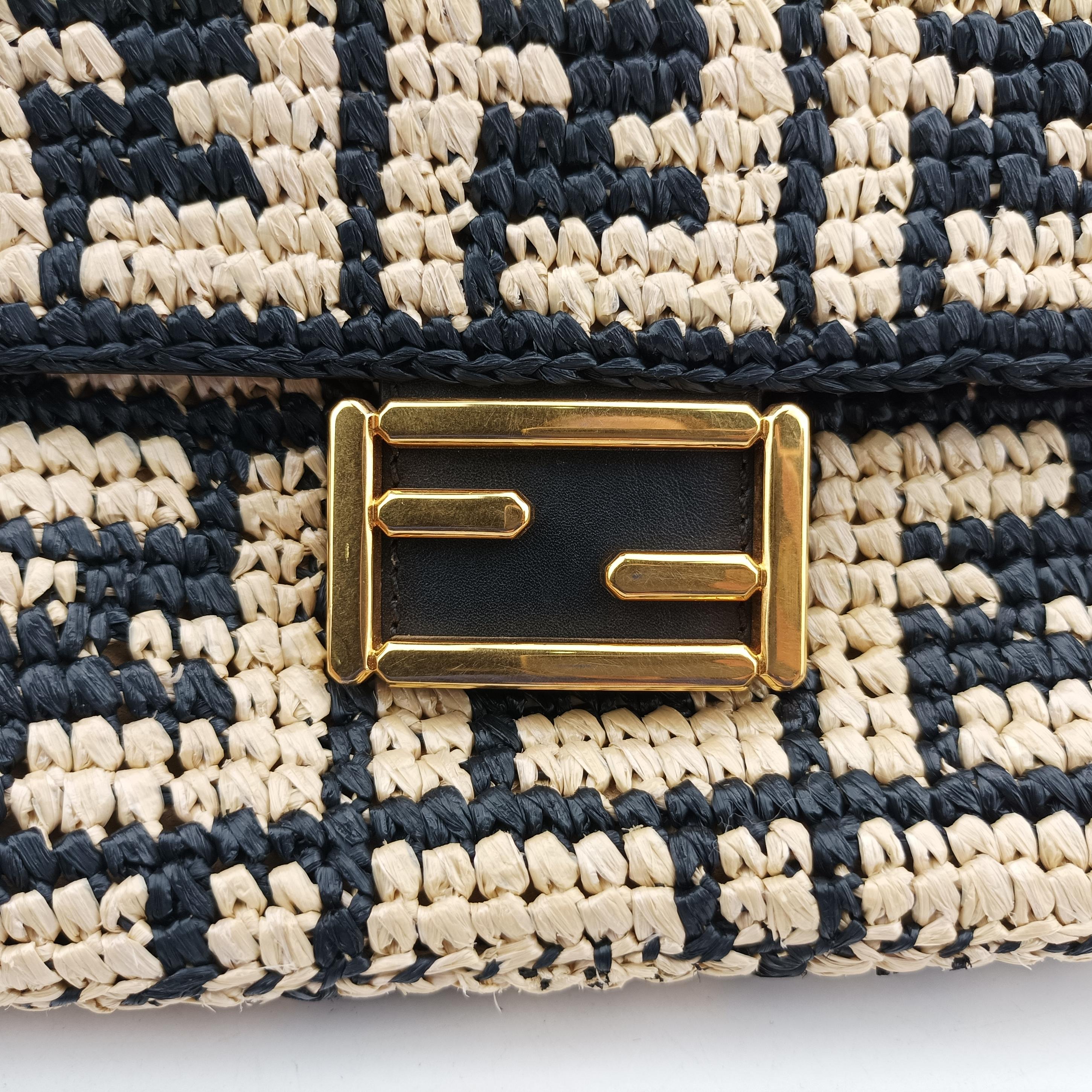 Pre-owned Fendi BAGUETTE Multicolour straw 8BR600 shoulderbag | stylenewstar