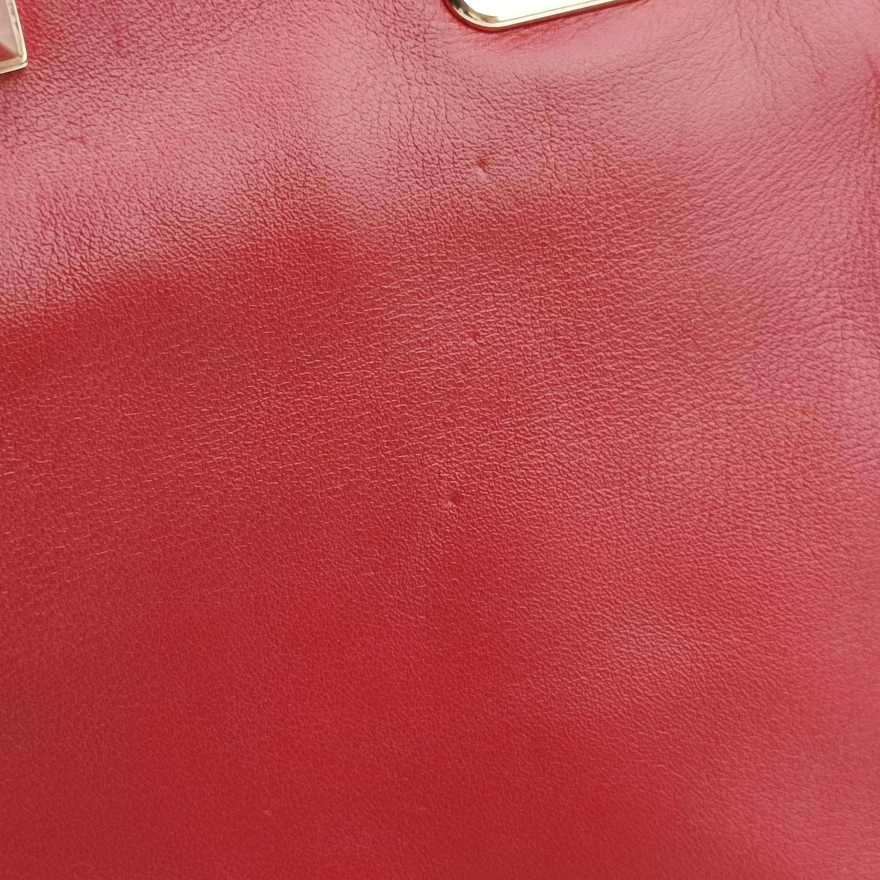 Pre-owned Valentino Rockstud Red×Green×pink Leather  shoulderbag | stylenewstar