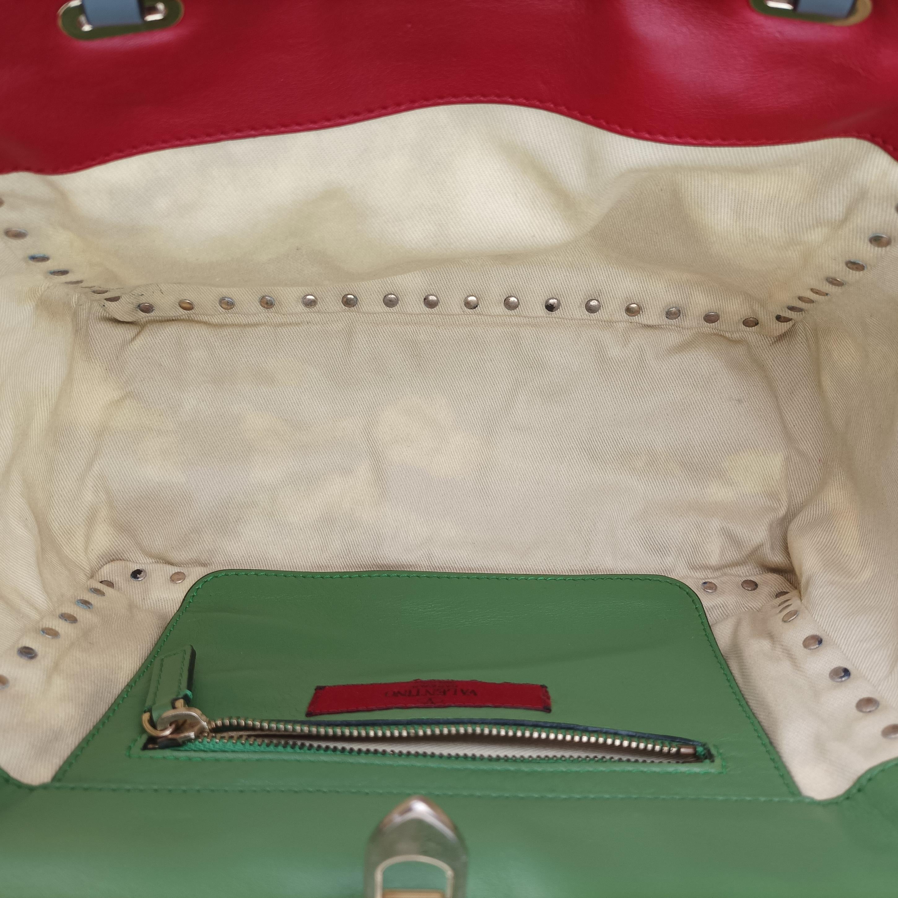 Pre-owned Valentino Rockstud Red×Green×pink Leather  shoulderbag | stylenewstar