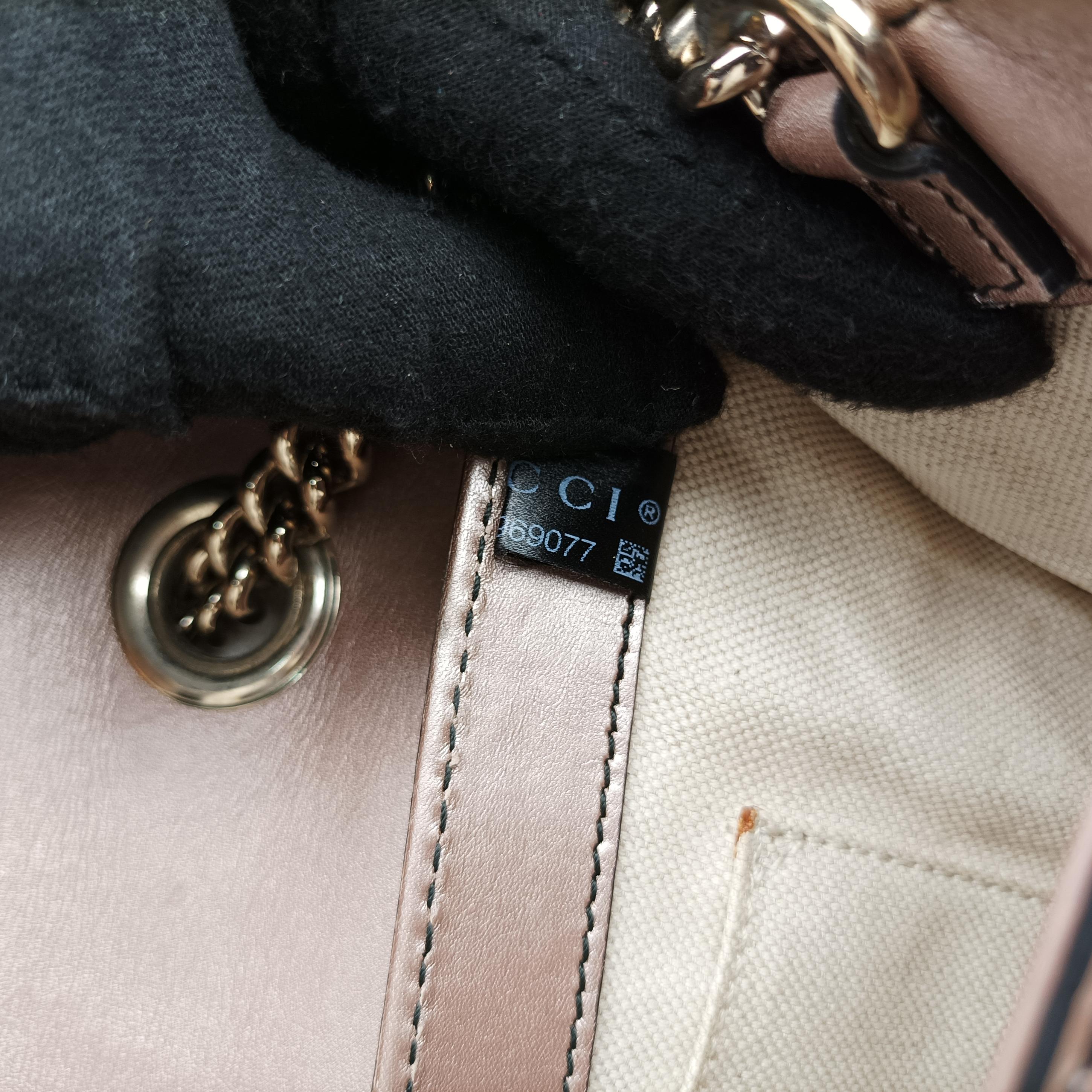 Pre-owned Gucci Emily Pink Patent 295402 shoulderbag | stylenewstar