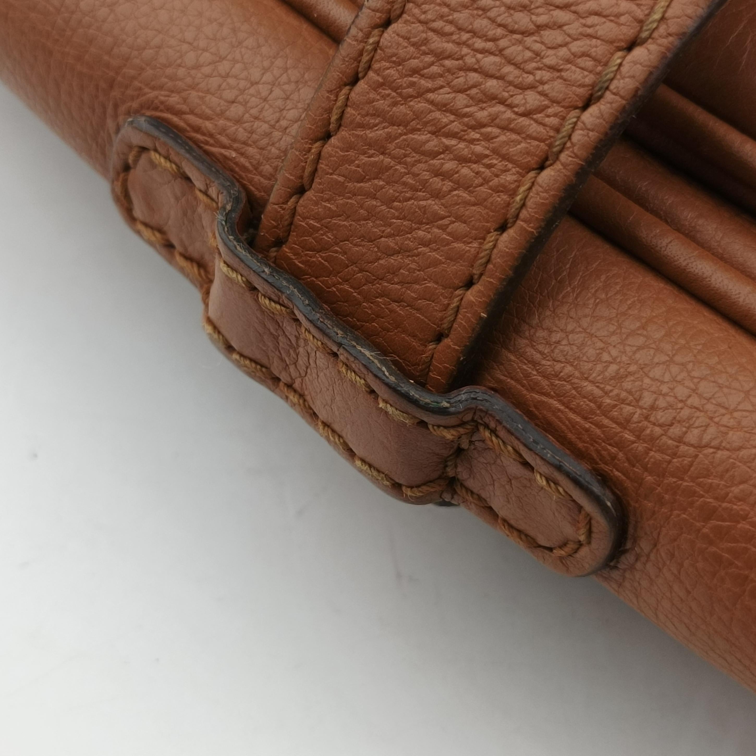 Pre-owned Gucci Marrakech Messenger Brown leather 257024 shoulderbag | stylenewstar