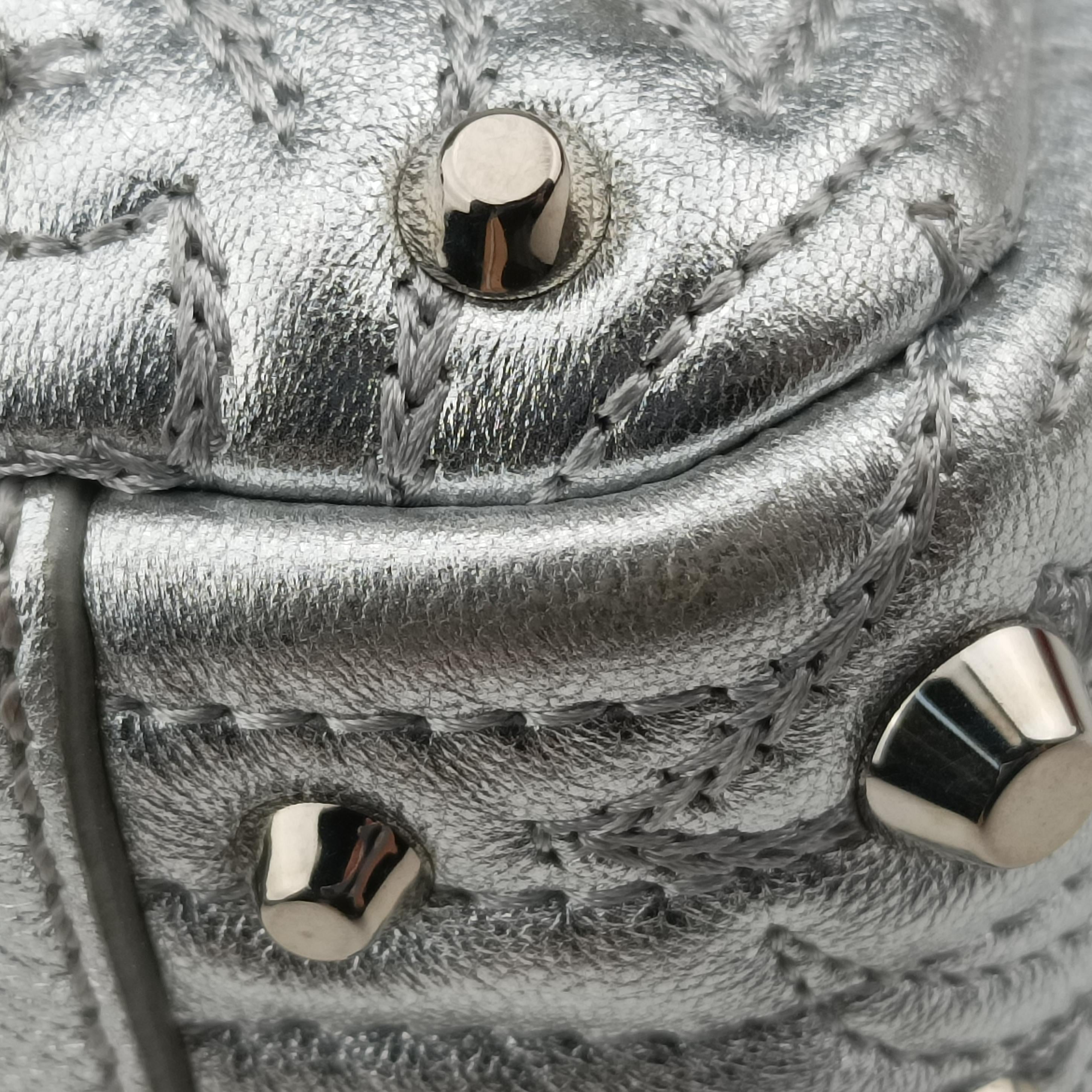 Pre-owned VERSACE La Medusa Studded Silver Leather  shoulderbag | stylenewstar