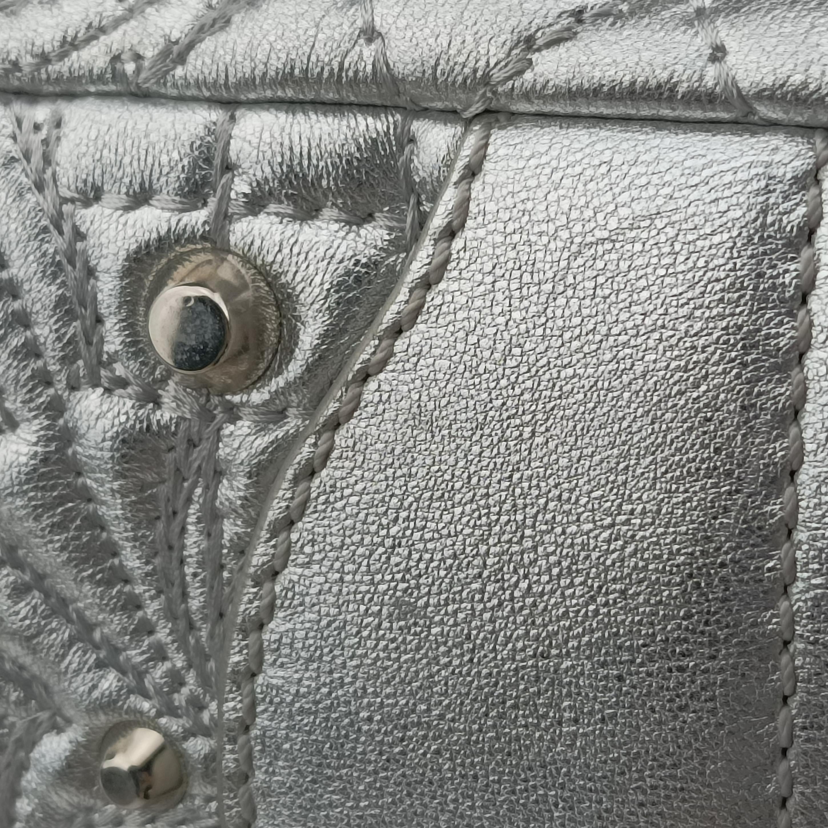 Pre-owned VERSACE La Medusa Studded Silver Leather  shoulderbag | stylenewstar