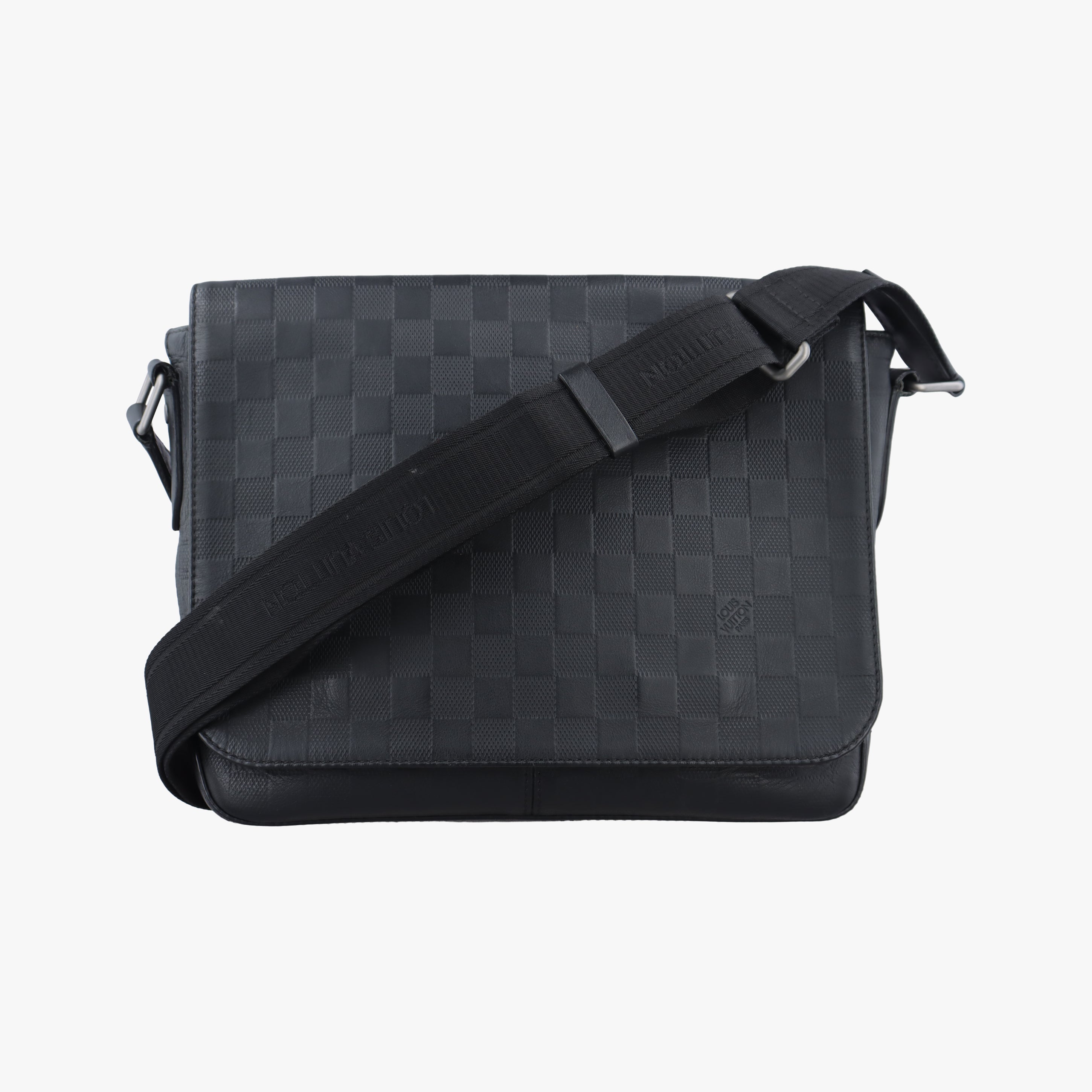 Vintage Louis Vuitton District PM Noir Damier Graphite N41033 shoulderbag | stylenewstar