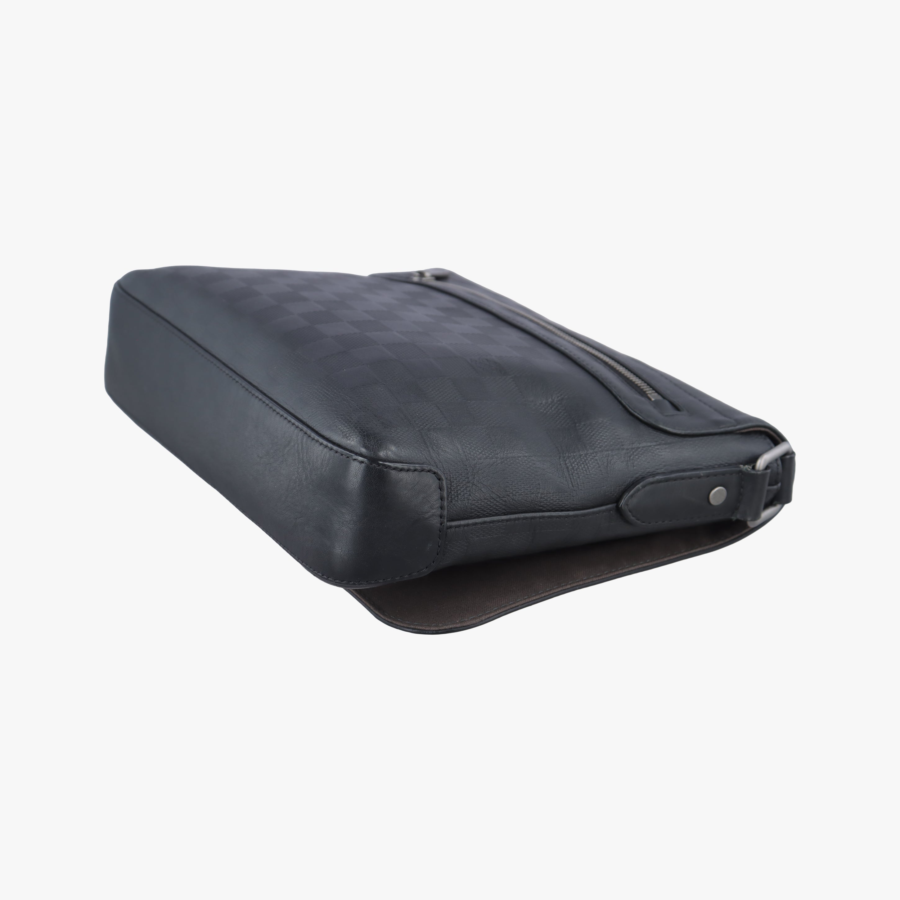 Vintage Louis Vuitton District PM Noir Damier Graphite N41033 shoulderbag | stylenewstar