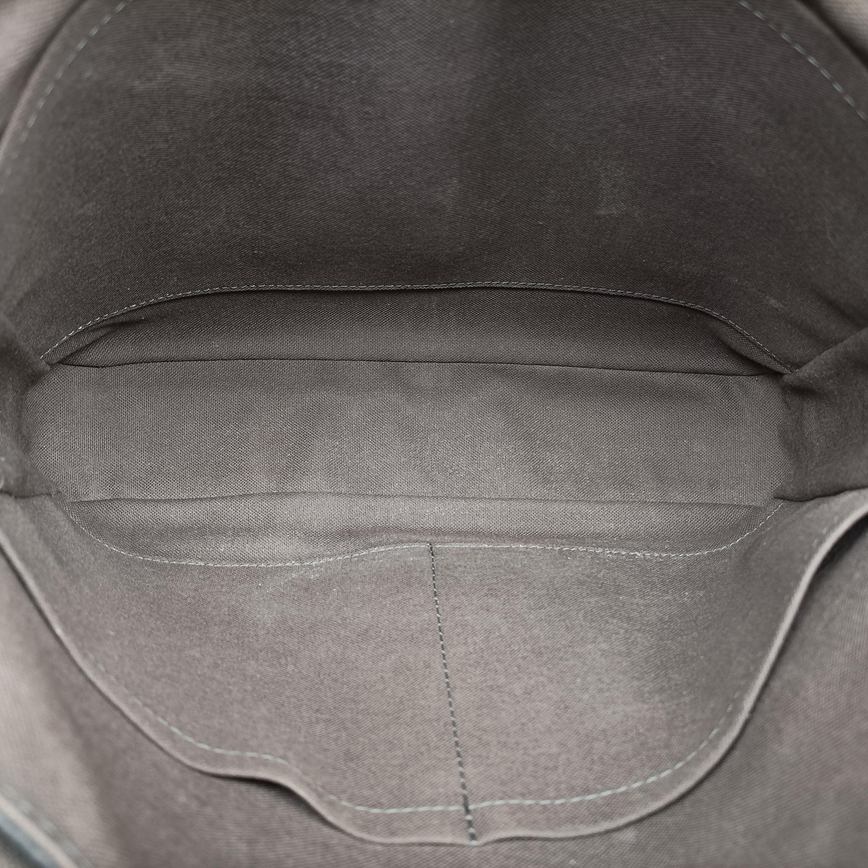 Vintage Louis Vuitton District PM Noir Damier Graphite N41033 shoulderbag | stylenewstar