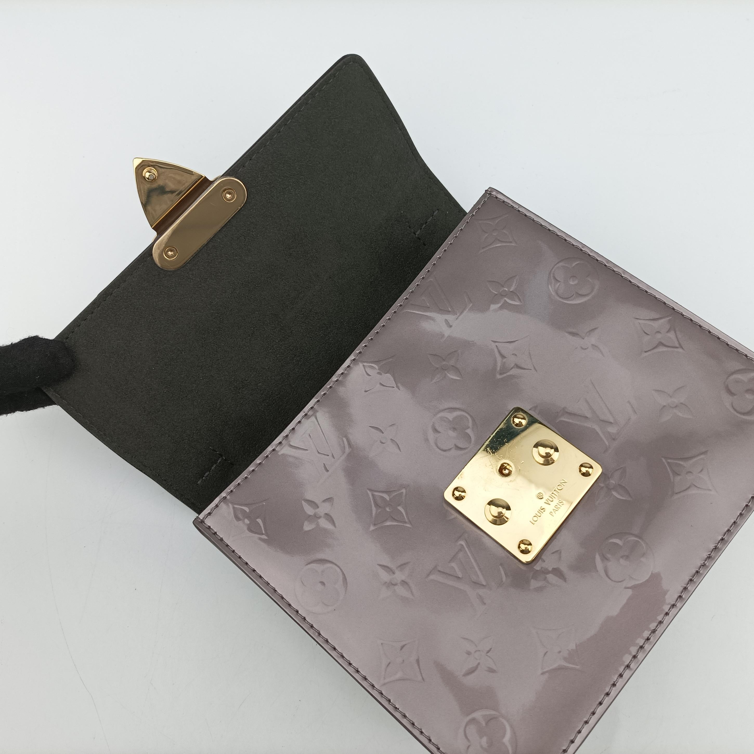 Secondhand Louis Vuitton Spring Street PM Brown x Taupe Vernis x Monogram Canvas M90567 shoulderbag | stylenewstar