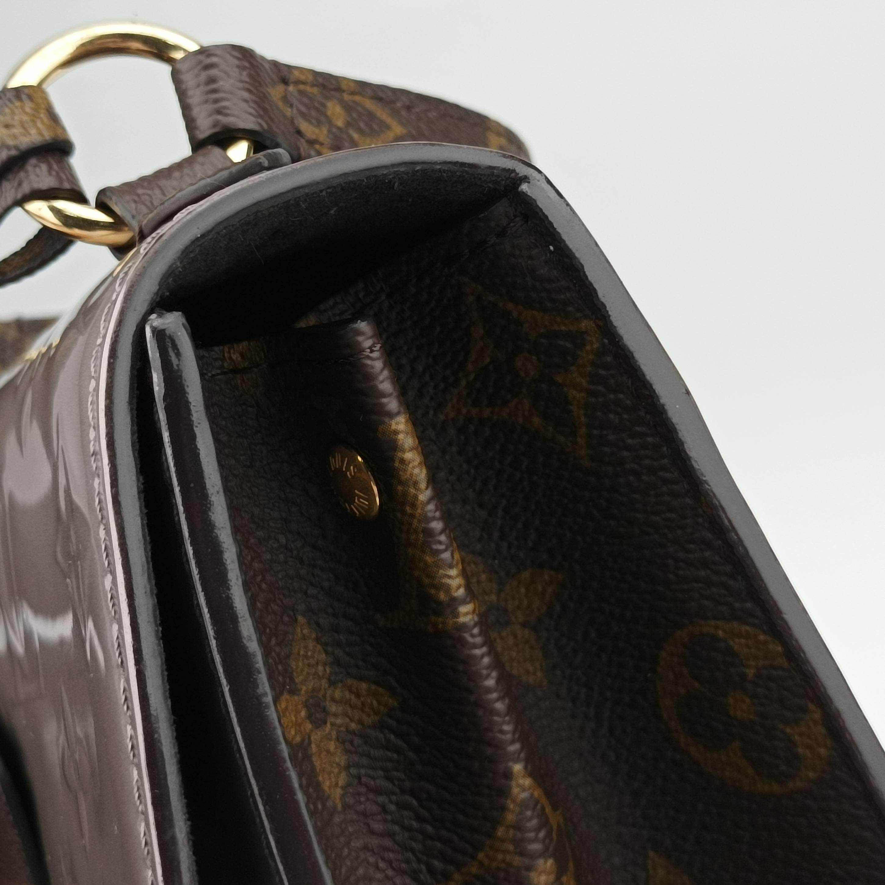Secondhand Louis Vuitton Spring Street PM Brown x Taupe Vernis x Monogram Canvas M90567 shoulderbag | stylenewstar