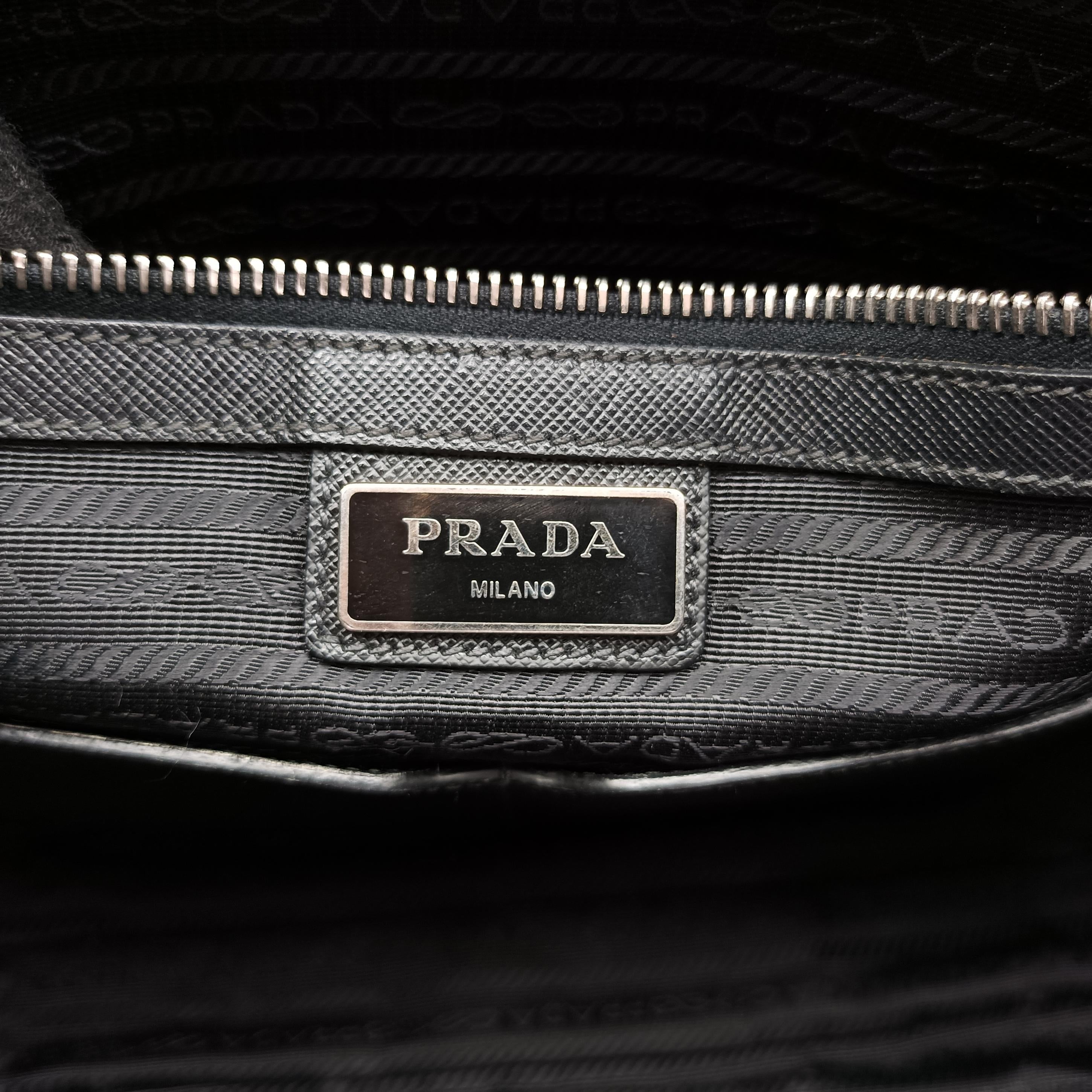 Pre-owned Prada Business Briefcase Navy SAFFIANO Leather 2VE011 handbag | stylenewstar
